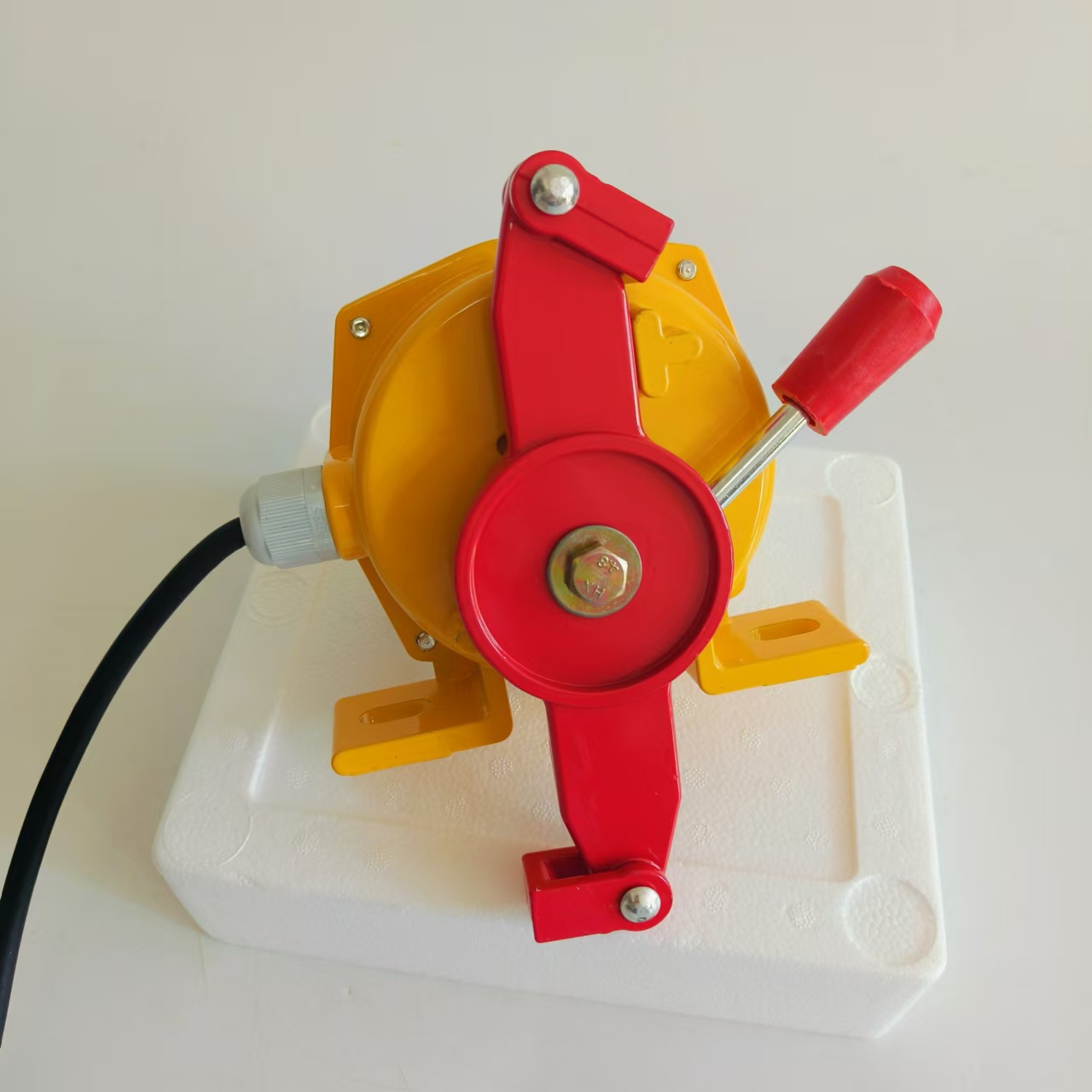 浙江昔立电气有限公司手动双向拉绳开关hfklt2