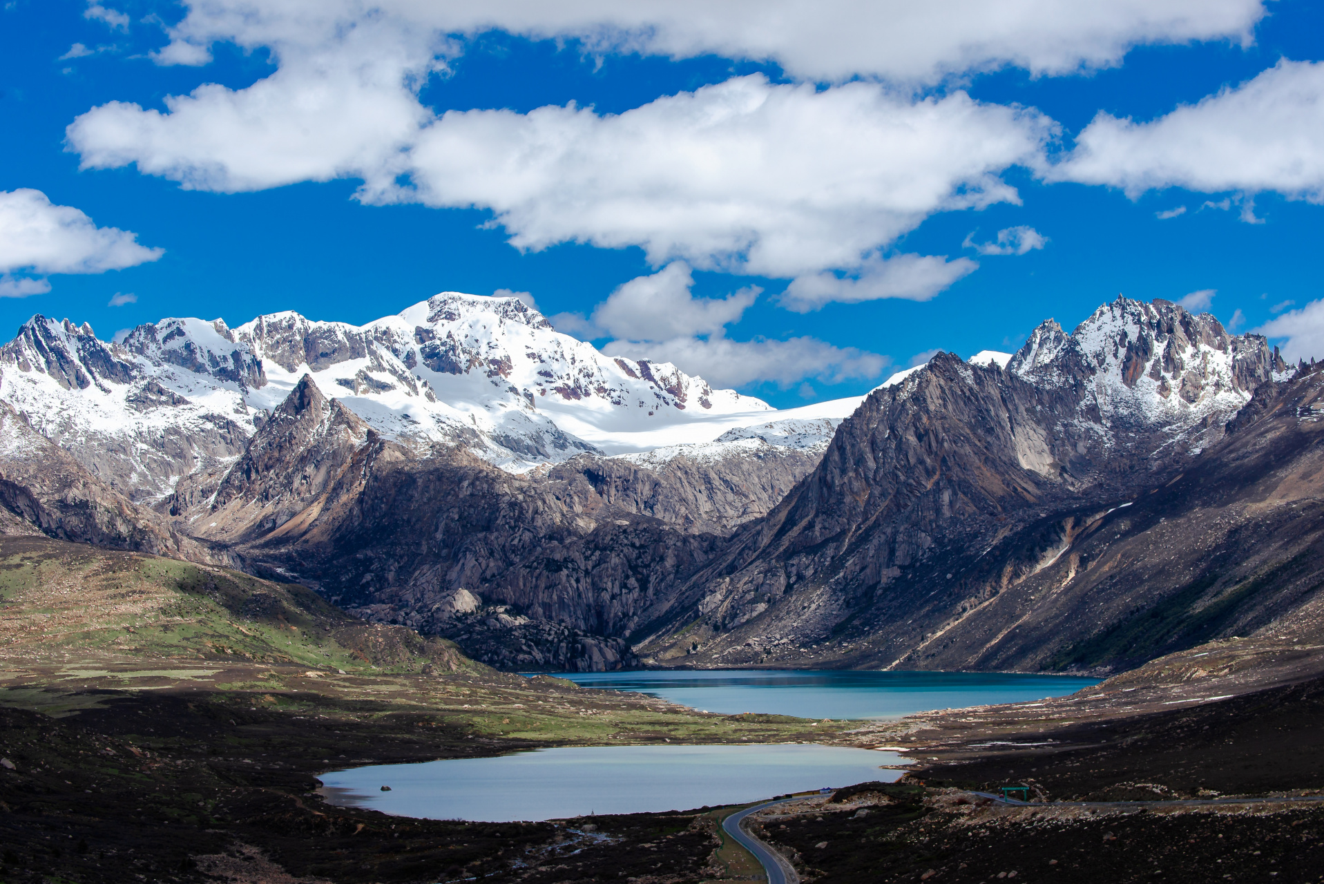中国景观线318川藏线——姊妹湖