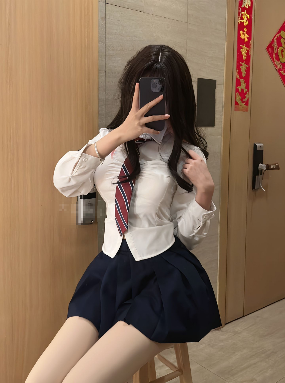 日常穿搭#jk制服白丝 甜妹学院风穿搭 无处安放的小jiojio 夏天当然