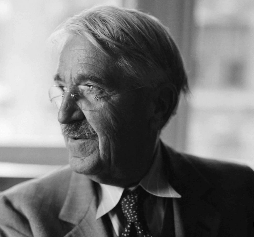 权威,纪律,延迟满足,传统,等级和秩序这些词不是他