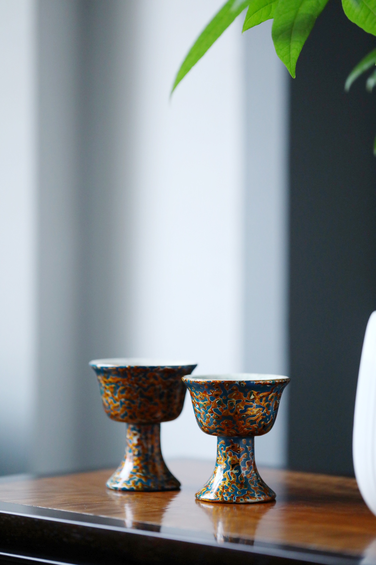 鹿角×大漆 茶杯  采用传统非遗工艺,纯手工十数层的反复髹.