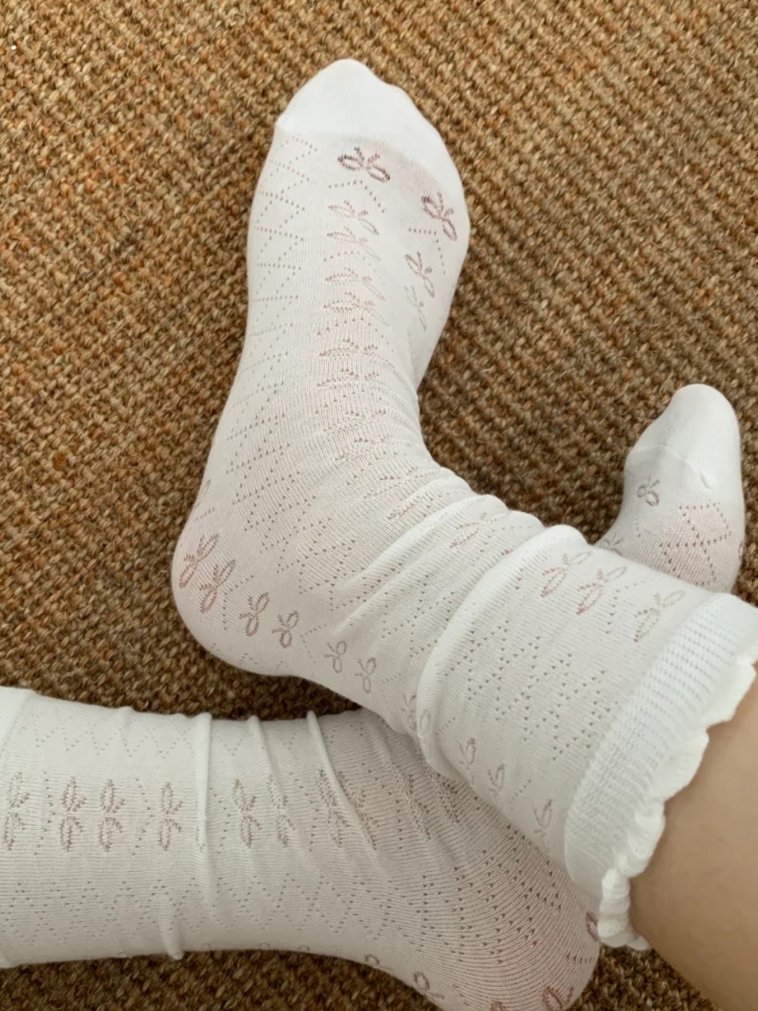 臭袜子# 小白袜,穿了三天了