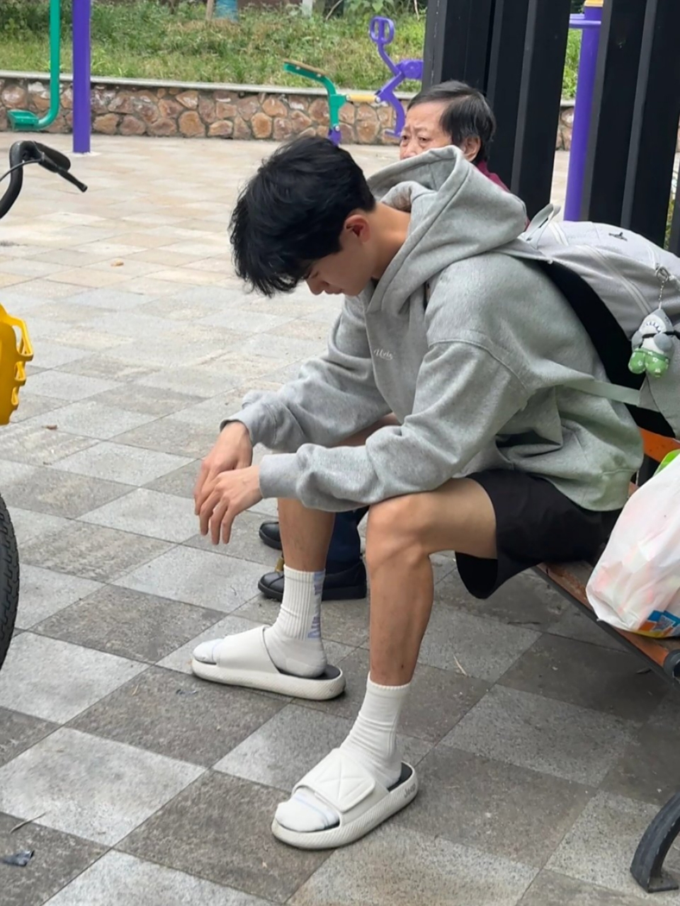 白袜帅哥#帅哥# #白袜