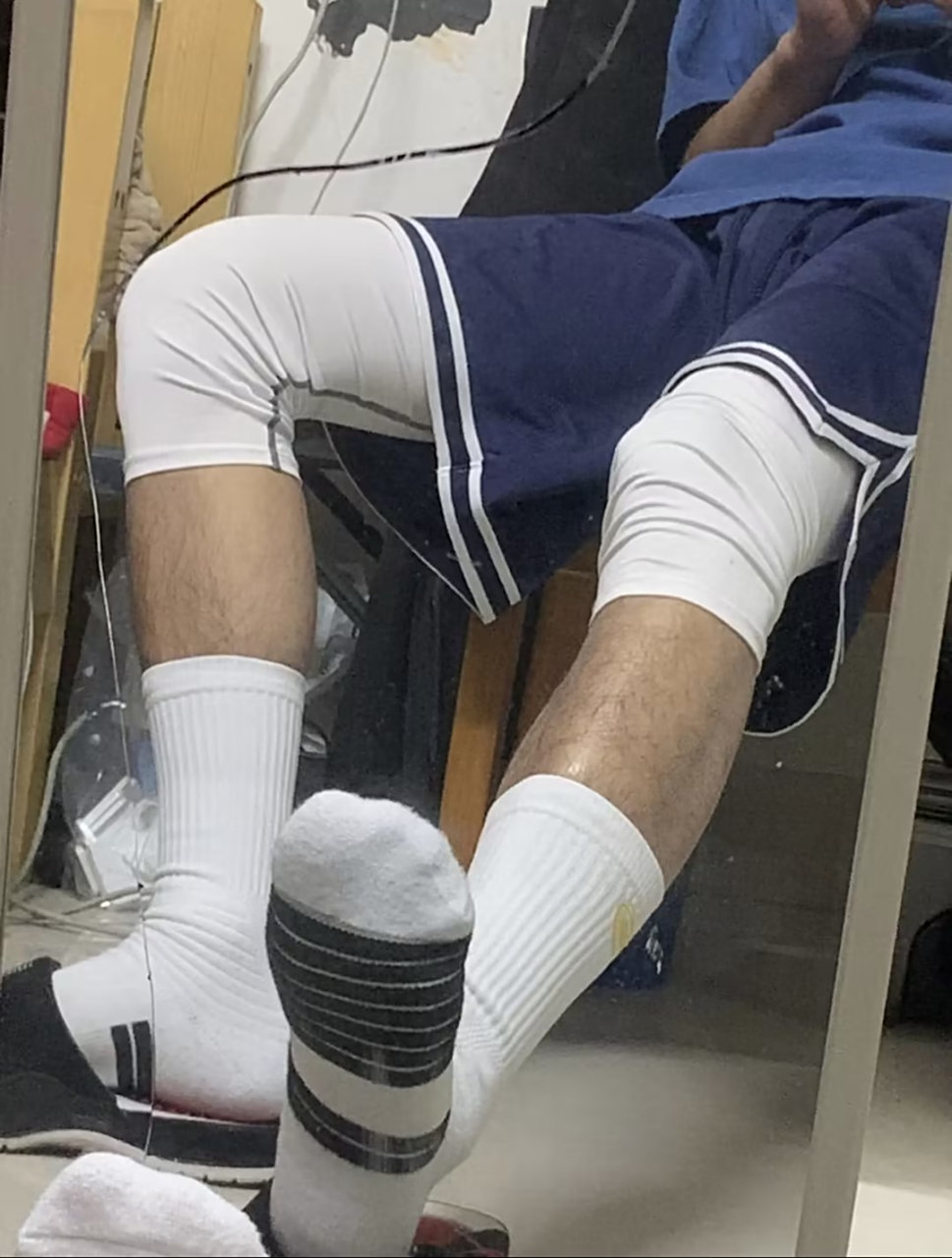 多少码!白袜小哥哥#帅哥# #白袜