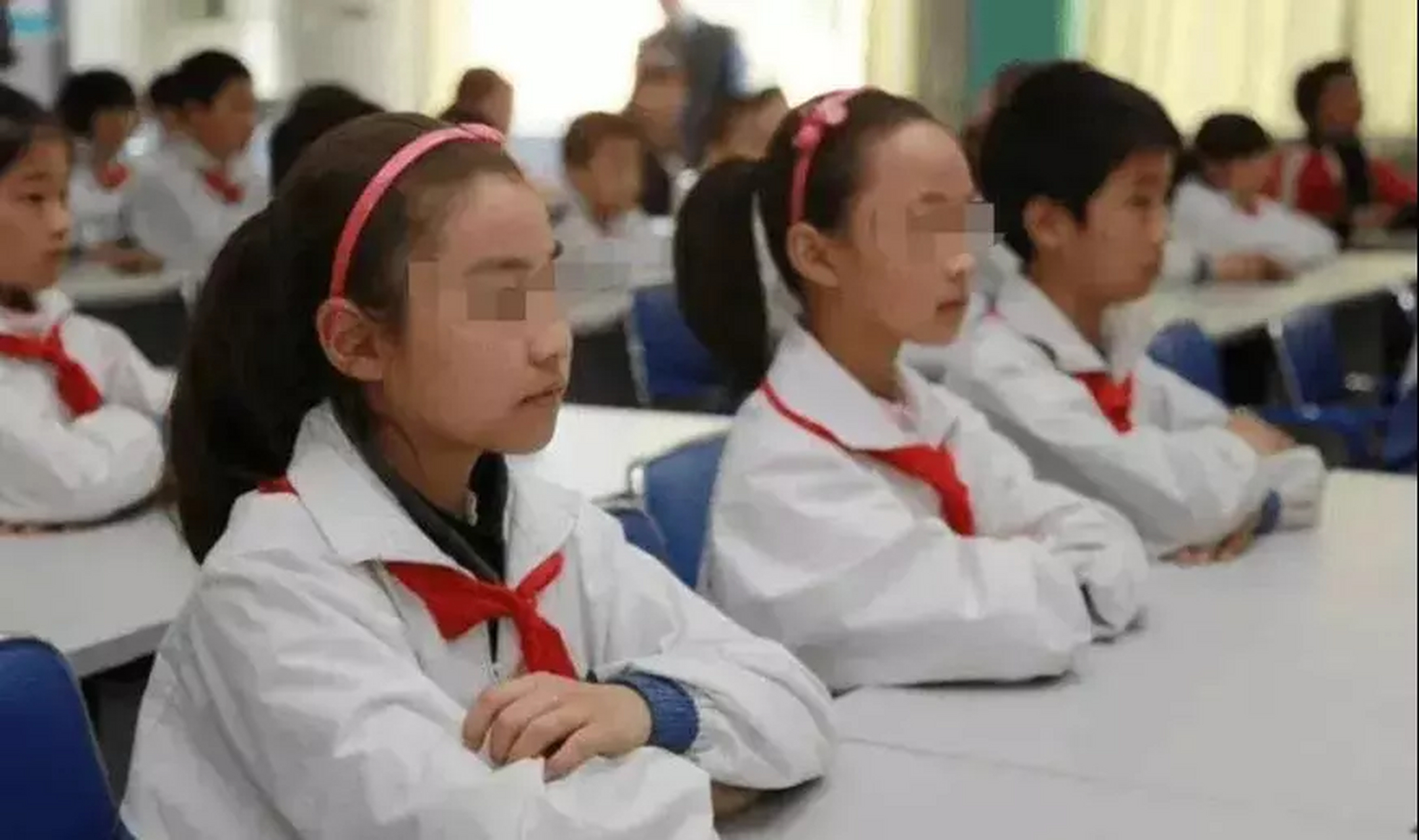 耒阳又曝性侵案,一小学校长性侵几名学生,情节恶劣,令人触目惊心.