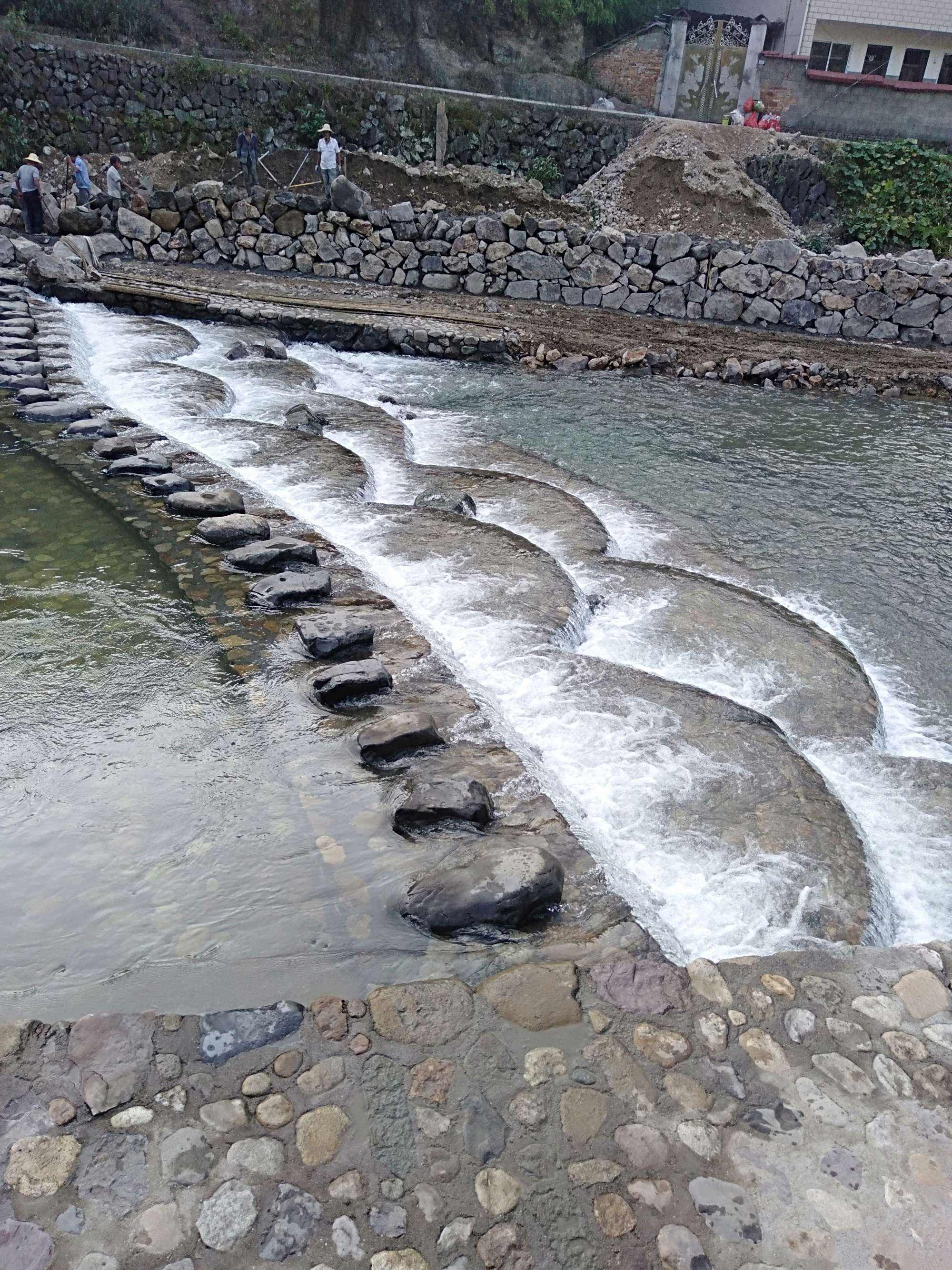 古语讲"流水不腐,户枢不蠹",人需要劳动,但劳动不可以过度