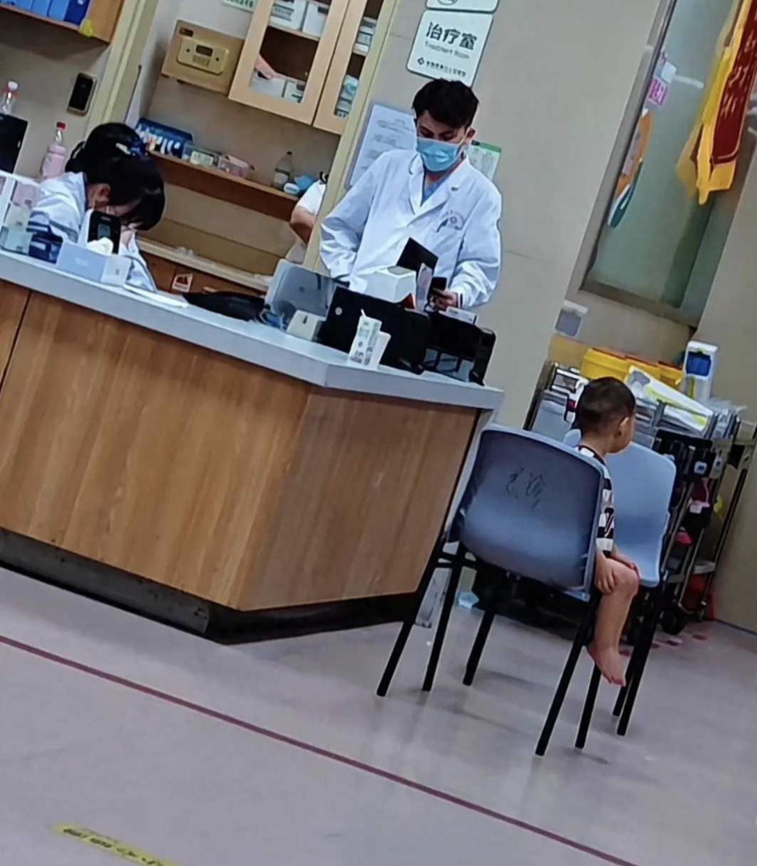 北京大学第三医院、全程陪同跑腿挂号检查加急，用心服务客户包你满意的简单介绍