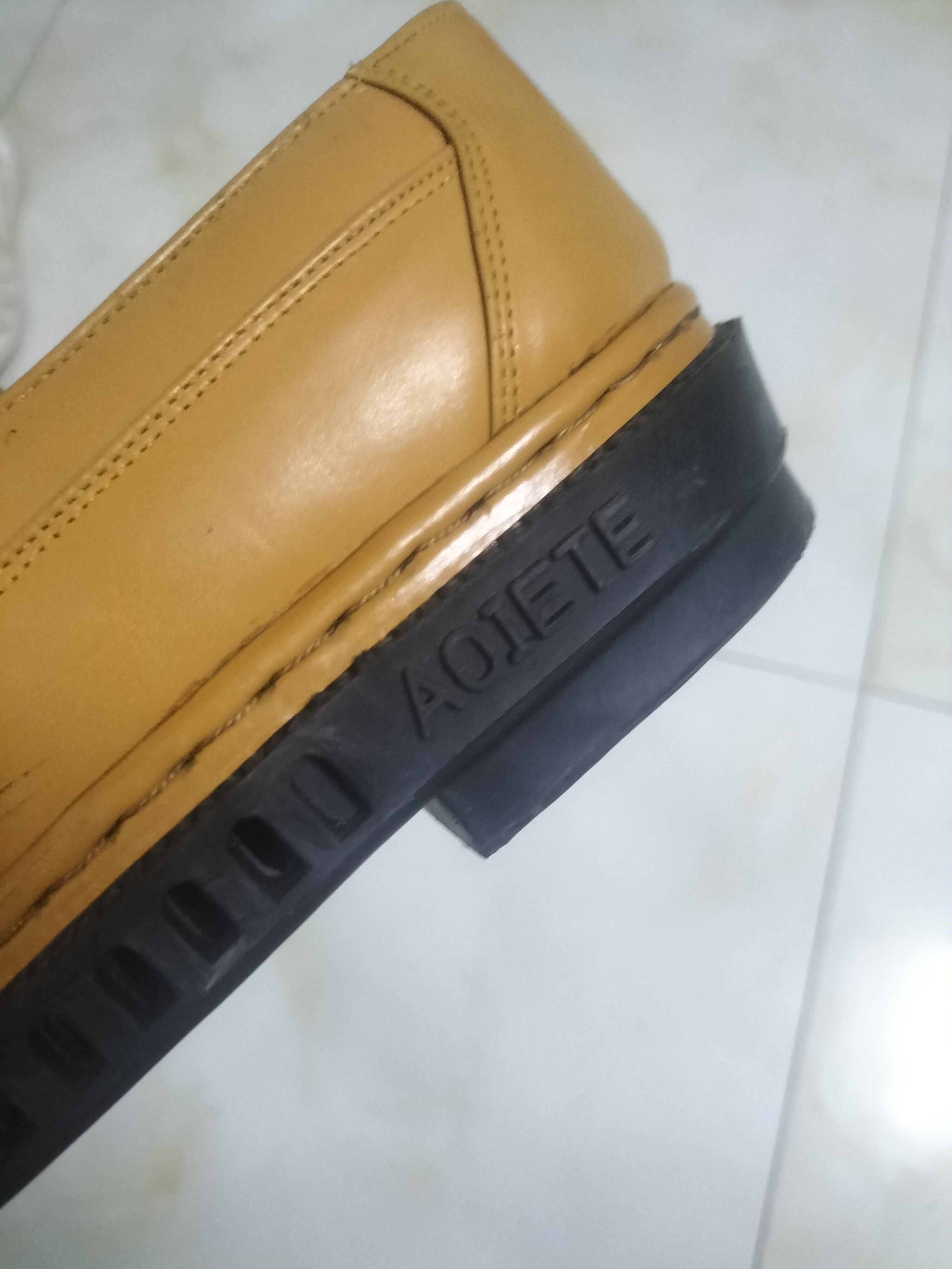 奥特鞋!还有多少人记得.买20多年了,没舍得穿过.