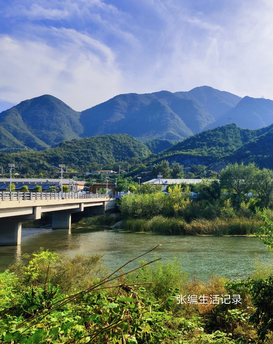 2021年9月,采风沿京西古道走门头沟乡村,永定河水缓缓流淌,丁家滩,陇