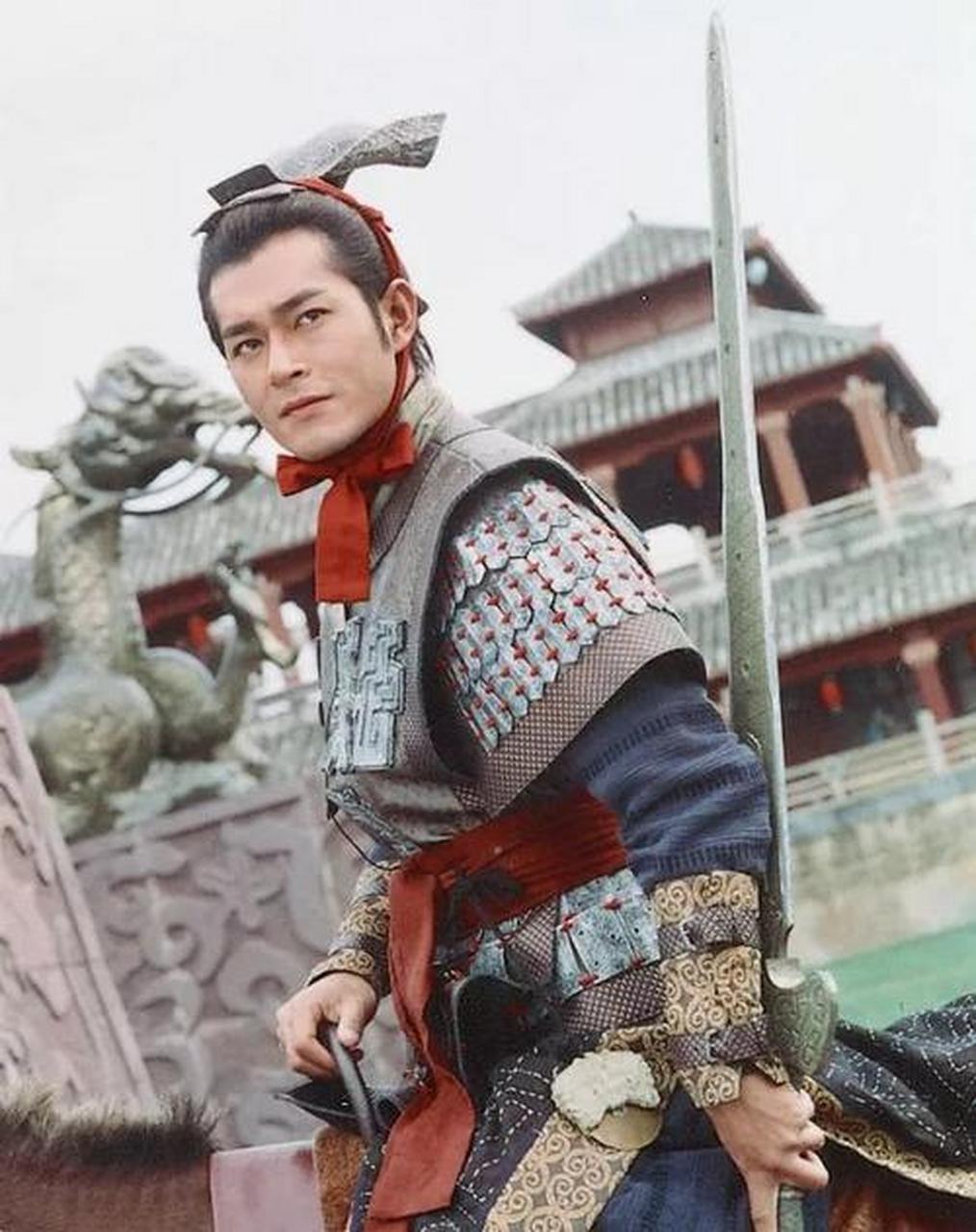 我总于看透了自己的内心发现自己喜欢的还是不现实的古天乐似演的项少