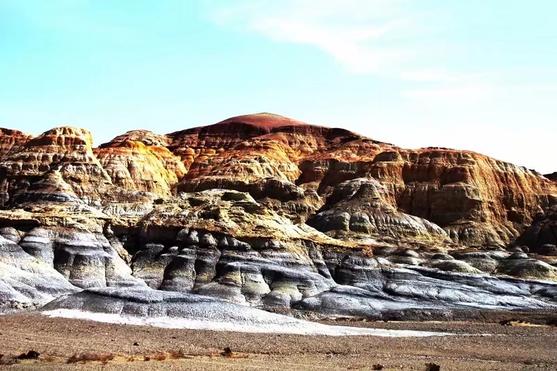 新疆奇台魔鬼城