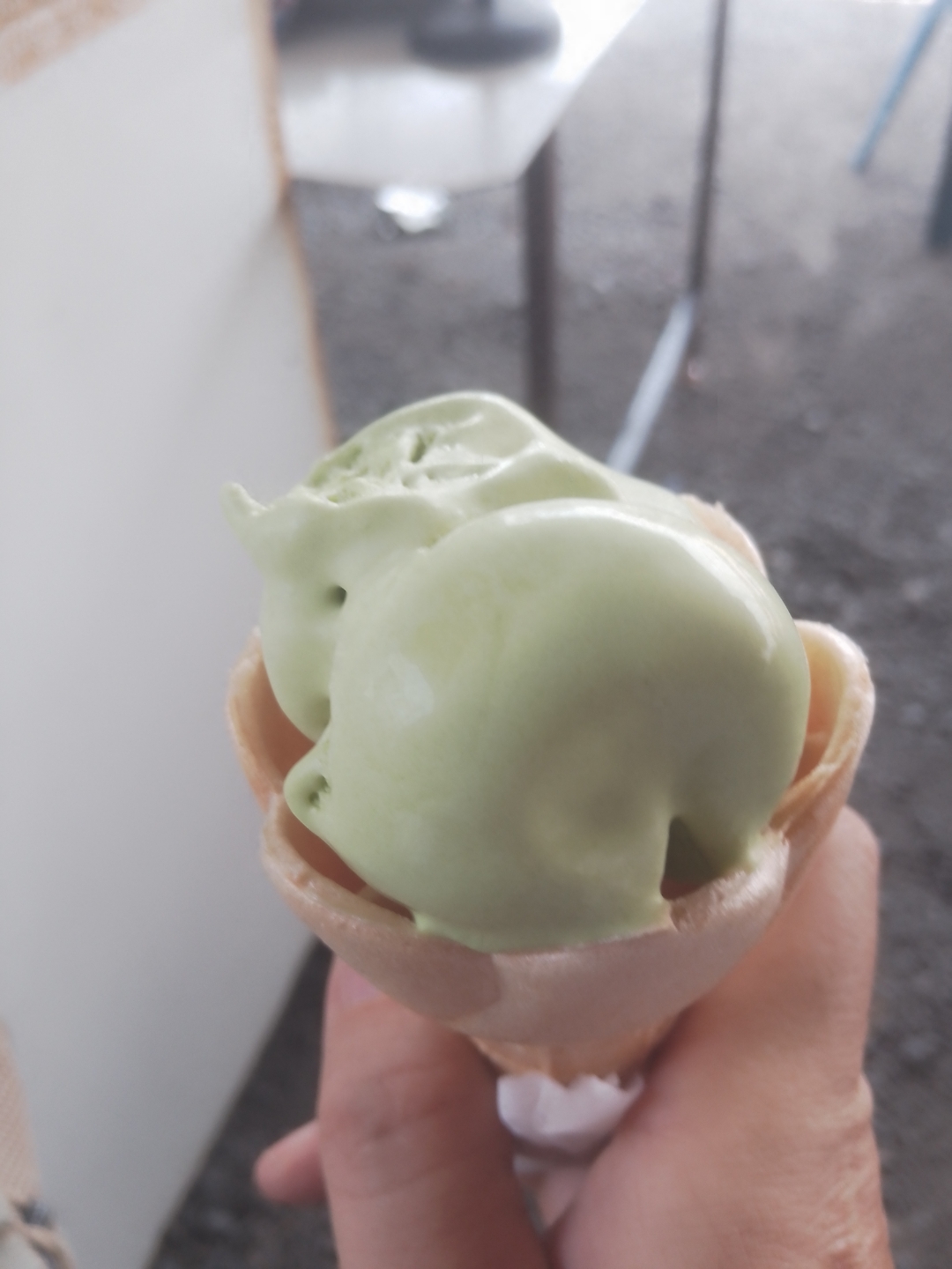生活休闲万花筒#  抹茶控们注意啦!这款冰淇淋简直是夏天的清凉福 !!