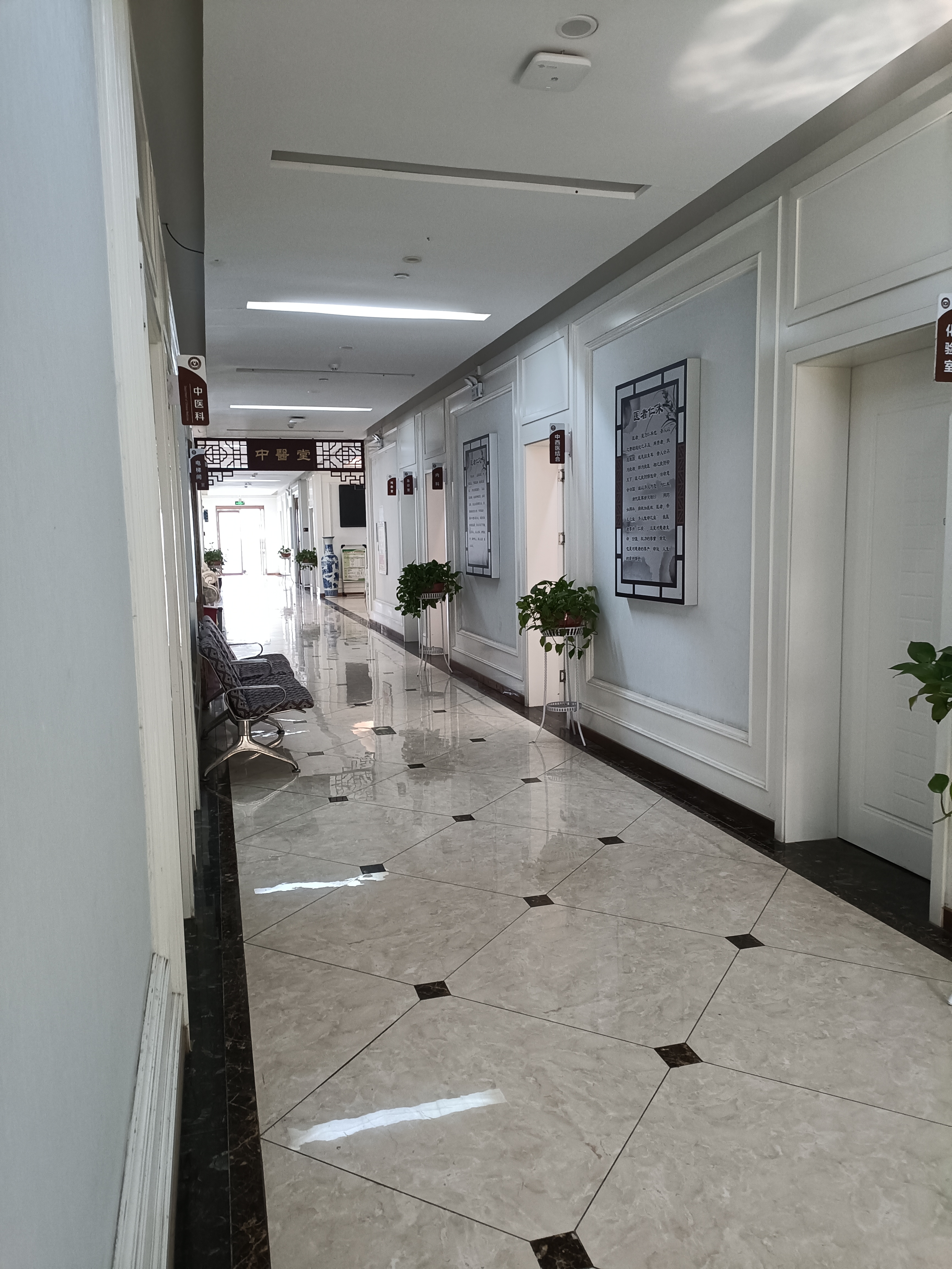 河北医科大学中医学院附属医院(石家庄市中医院)跑腿代帮挂号,专业人办专业事的简单介绍 河北医科大学中医学院附属医院(石家庄市中医院)跑腿代帮挂号,专业人办专业事的简单介绍