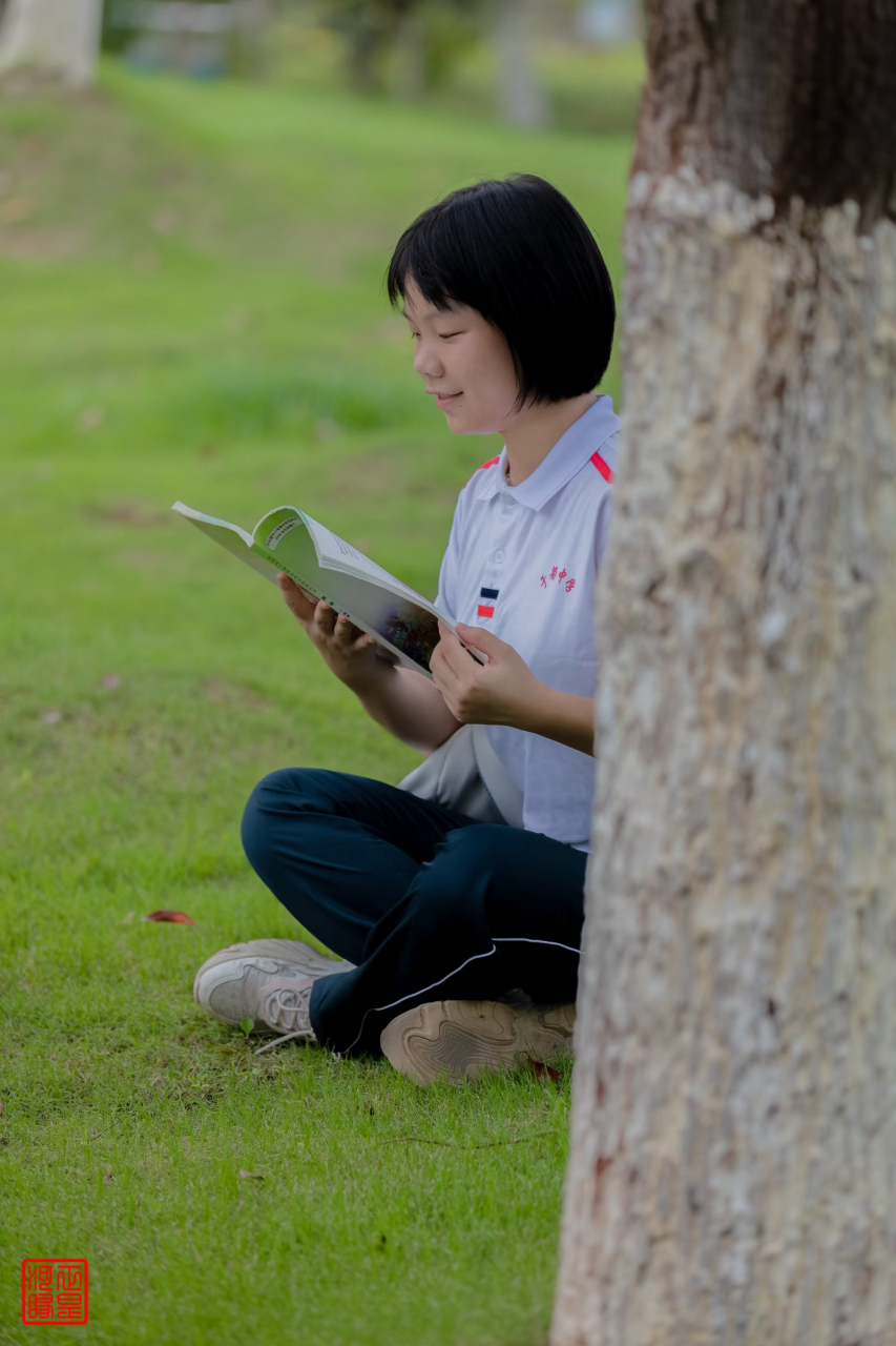 浊酒清茶飞翠影,悠闲品水品青山