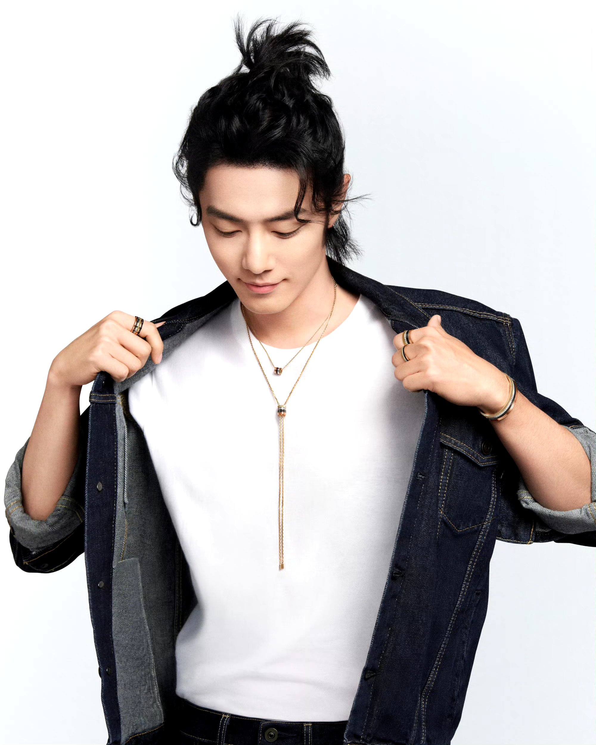 真顶真有实力是这样的,高顶奢都不用舔,不用穿戴