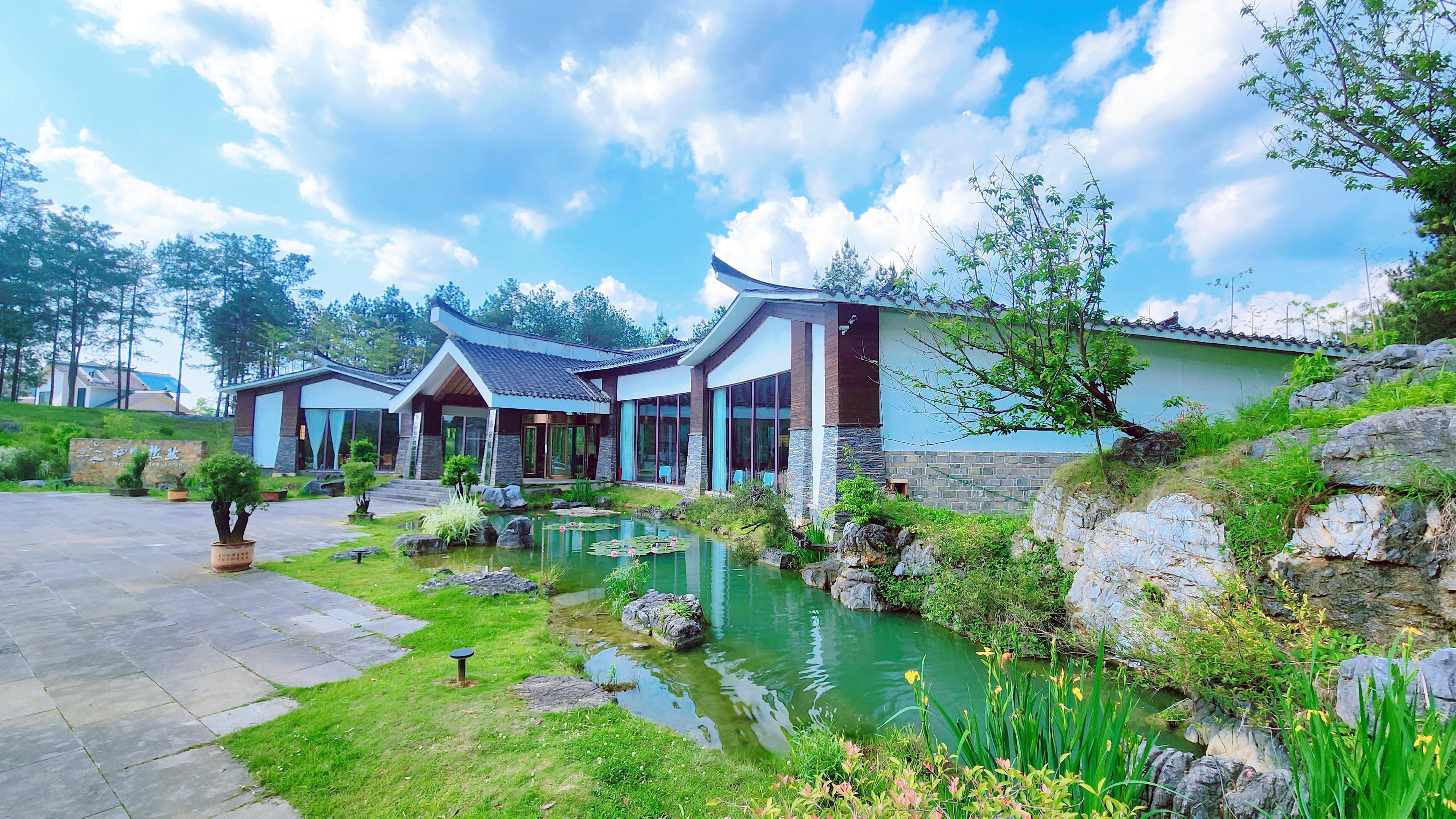 目的地心动指南# 在贵州黔南州独山县,藏着一处秘境,那就是拉然湖