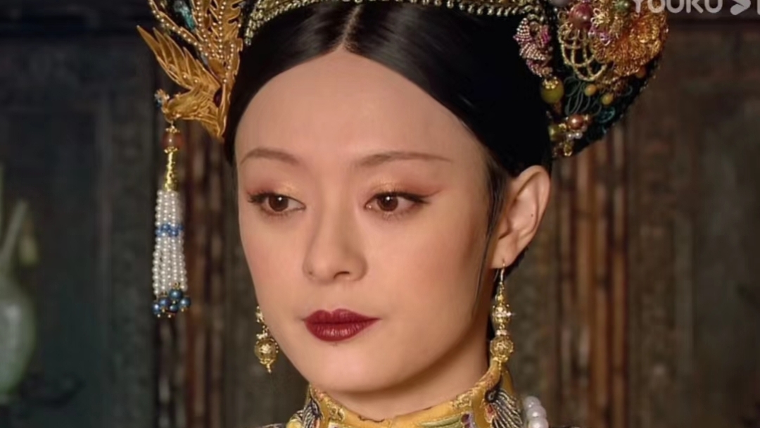 从东珠耳饰看甄嬛和华妃的地位 只有皇后能戴的是一品东珠,剩下级别的