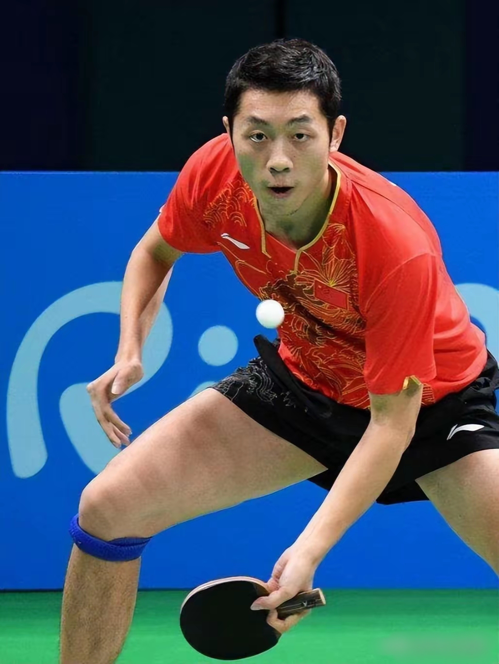 如今许昕远离赛场,张本智和也不好过,在2025年wtt马斯喀特站男单决赛