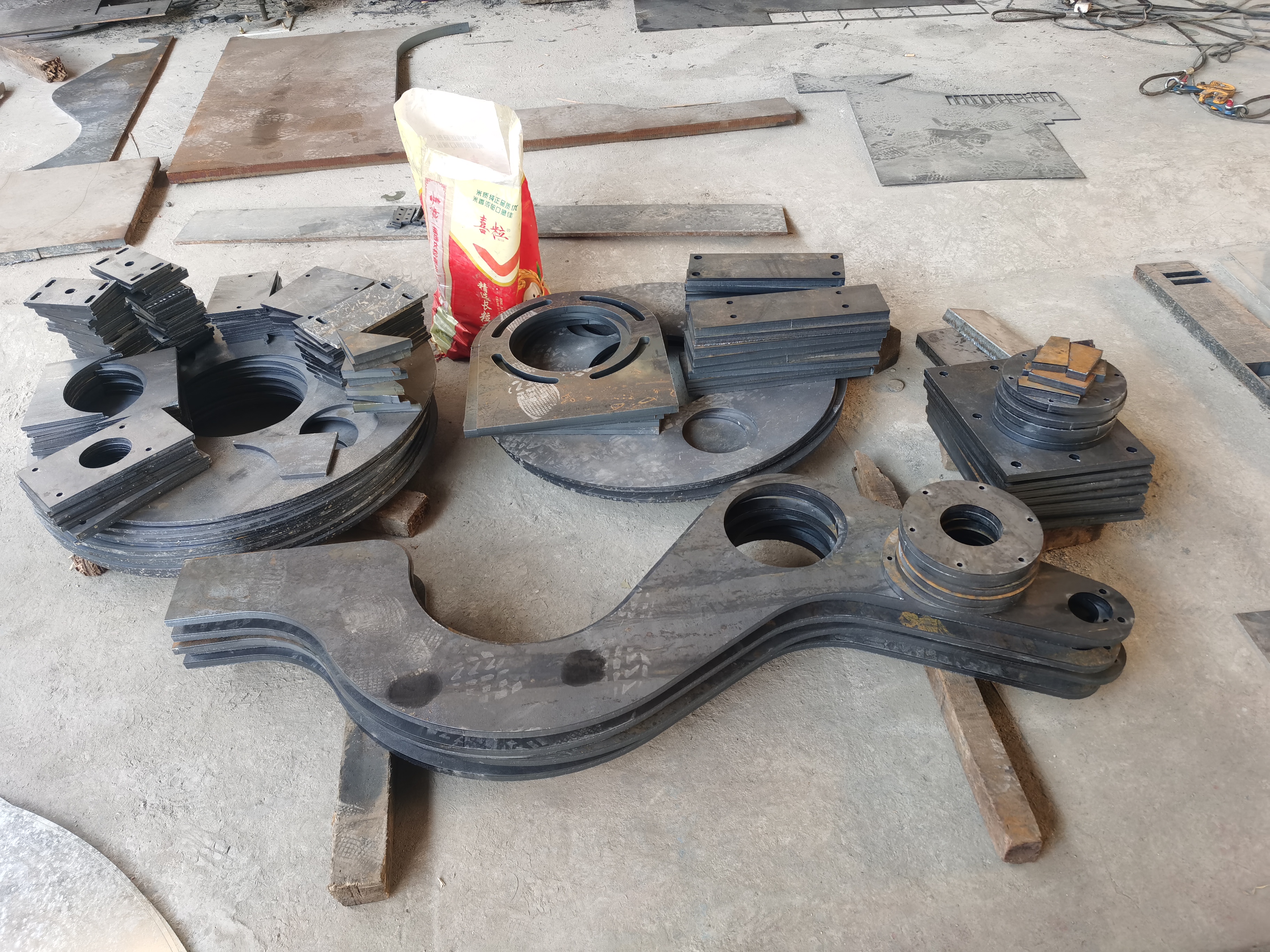 今天完成了又一个挑战,虽然过程艰辛,但那份拼搏的