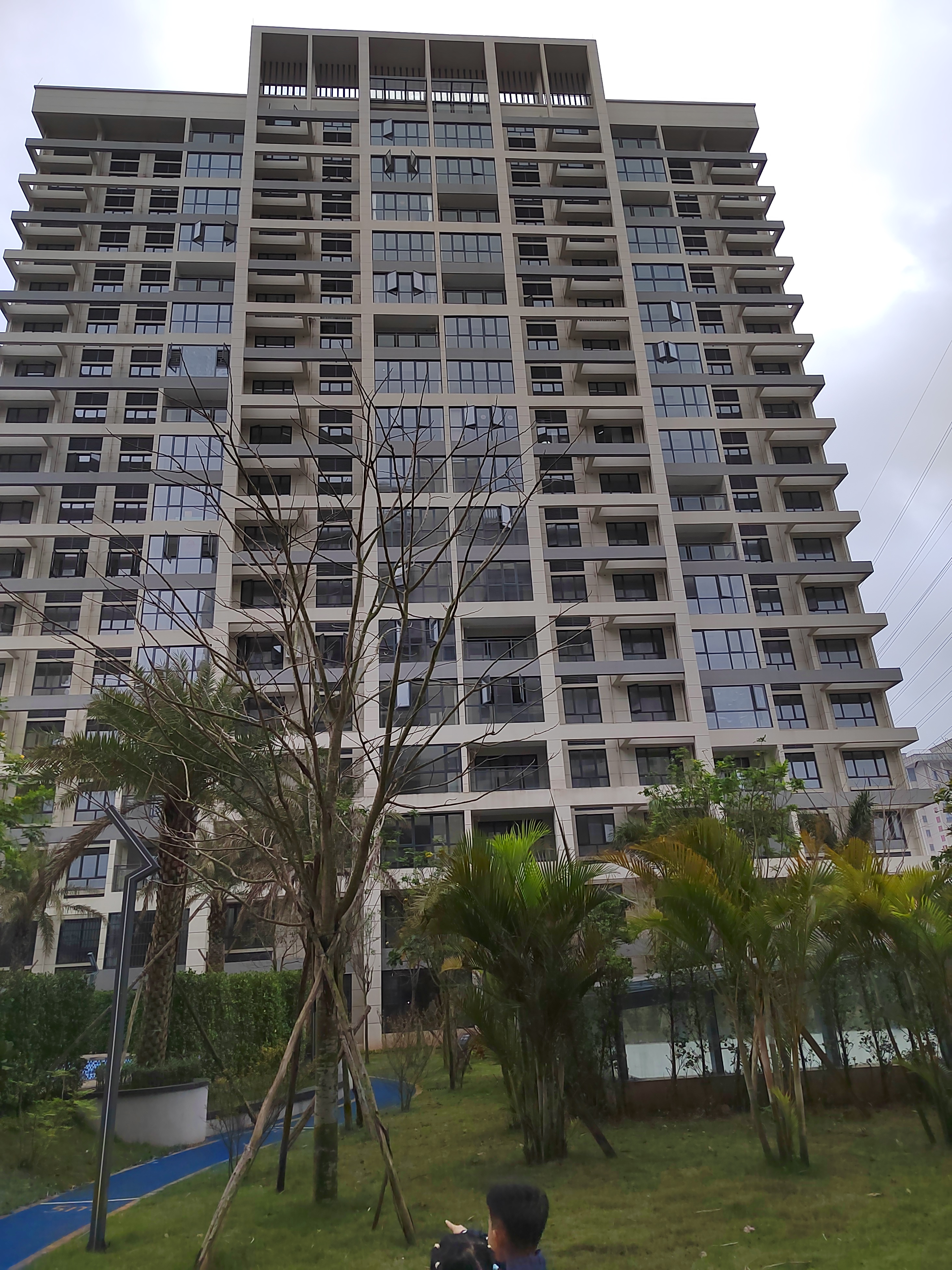 四十岁,你们的存款多少# 说来惭愧,40岁的年纪