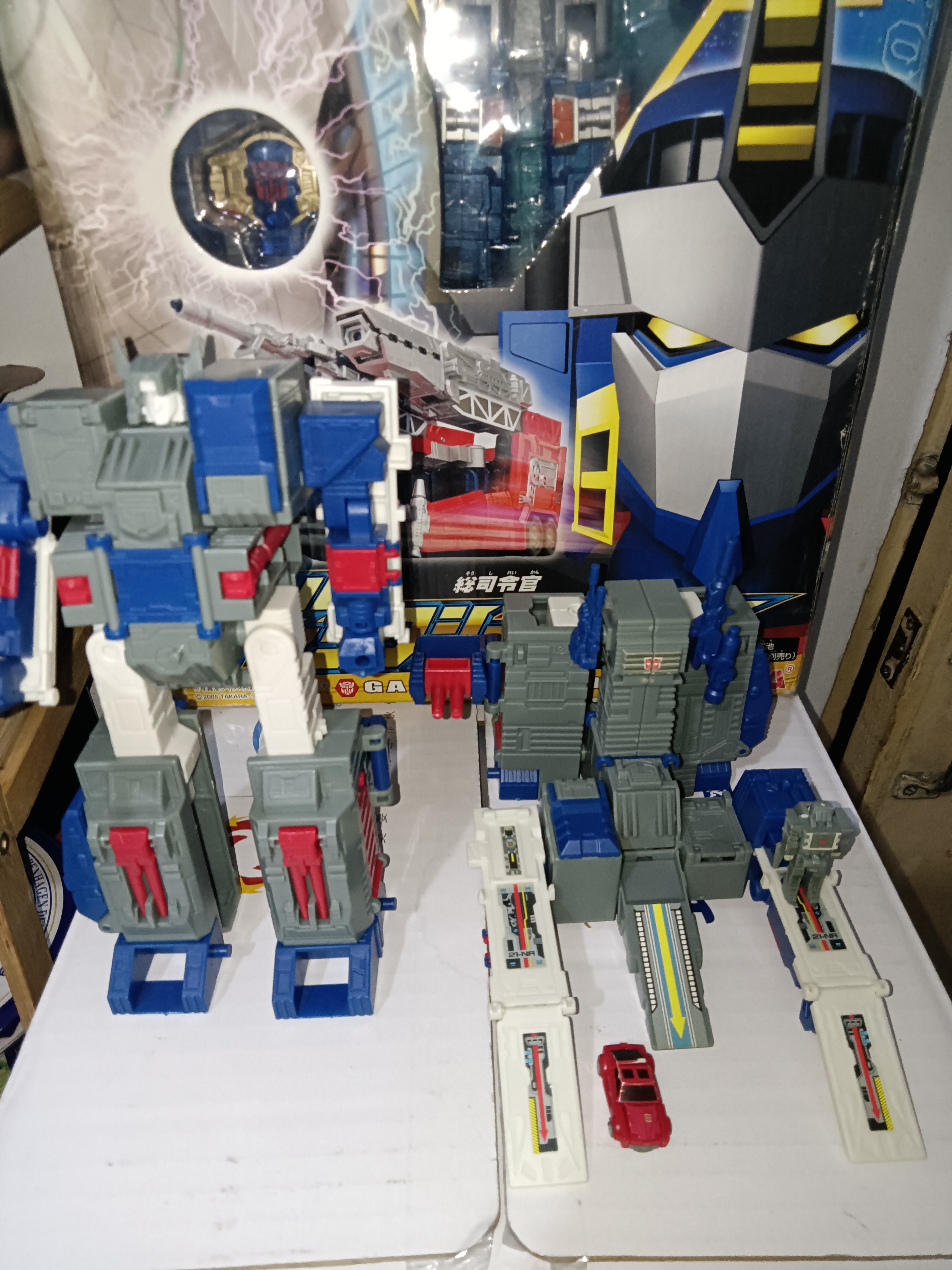 食玩 巨无霸福特! 这就是一叩首,变形! 对15(29^o^29)16