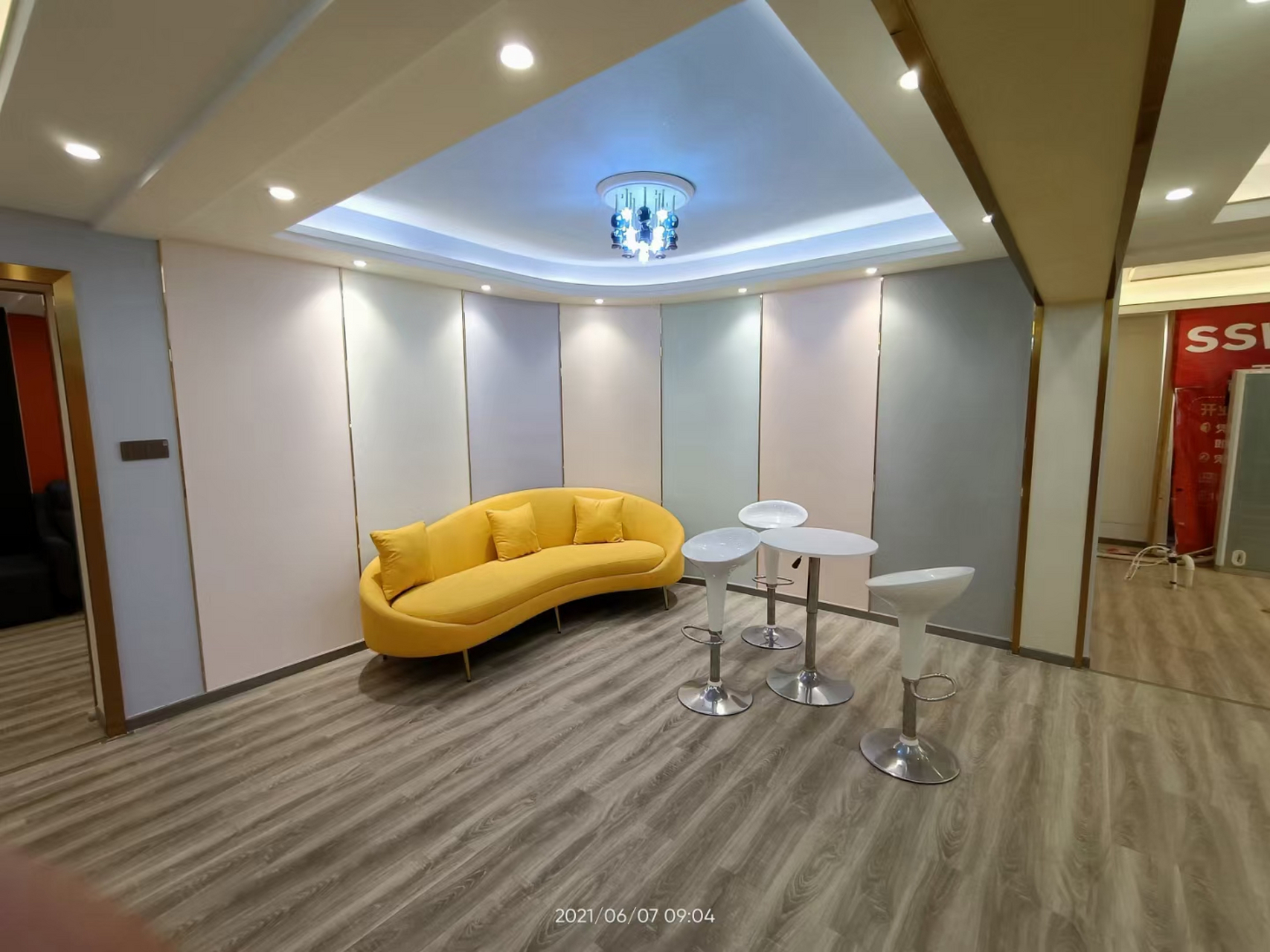 【宏燕艺术水漆.前方高能爆款】