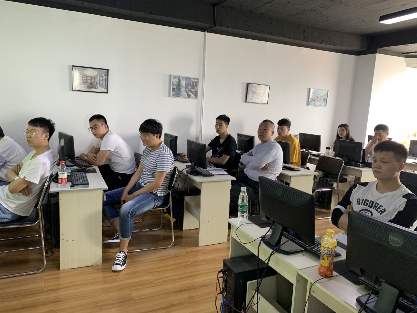 哈尔滨精致网站建设_(哈尔滨网站建设策划方案)