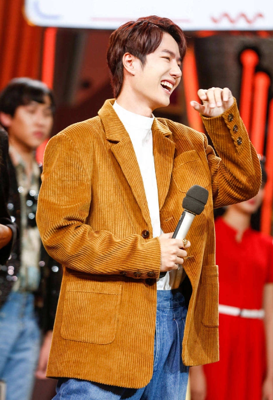 他在《天天向上》五年,不断地提高,努力地成长,从未懈怠!