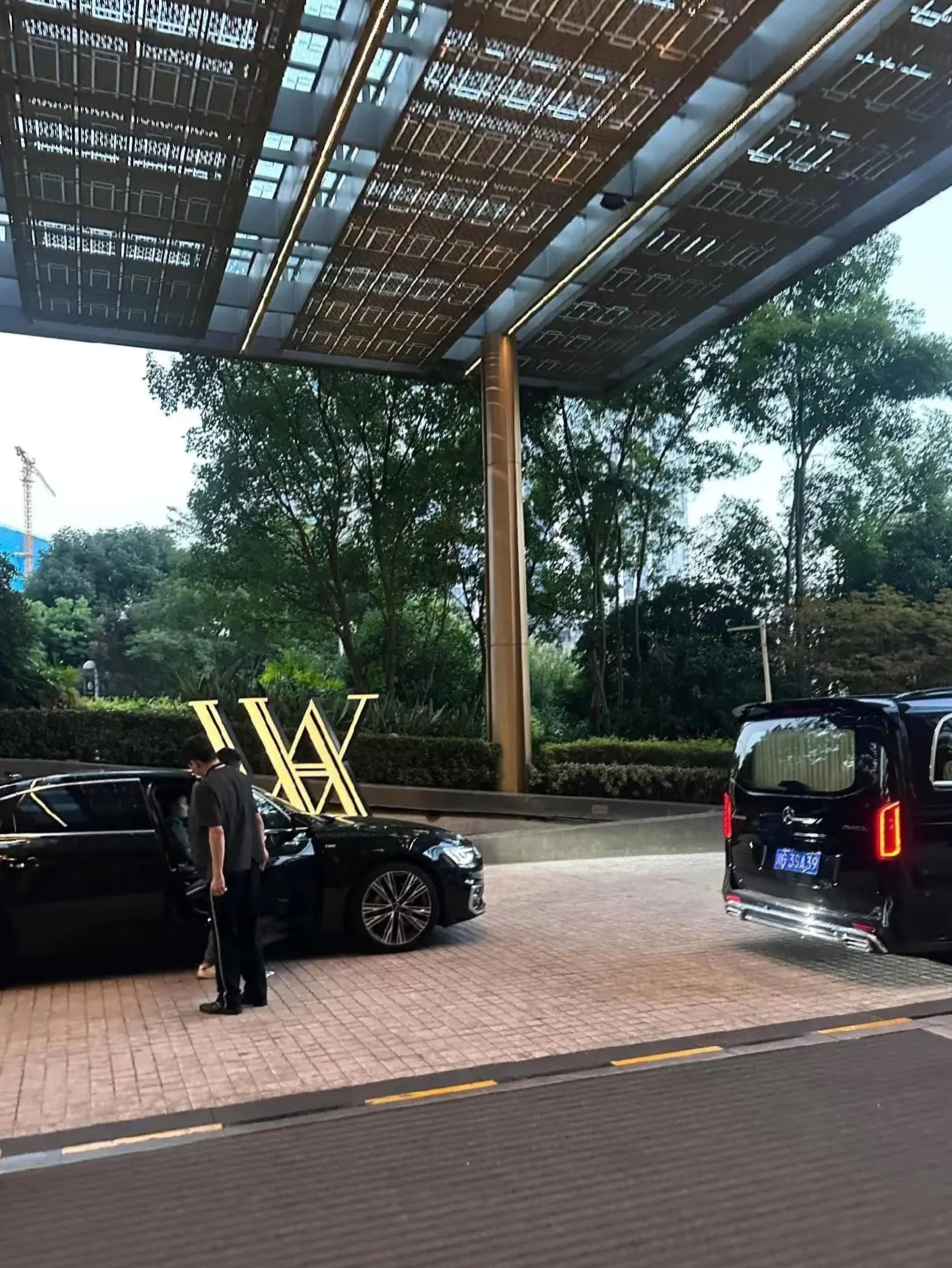 真正的大佬都有一个特征:从不考虑任何人
