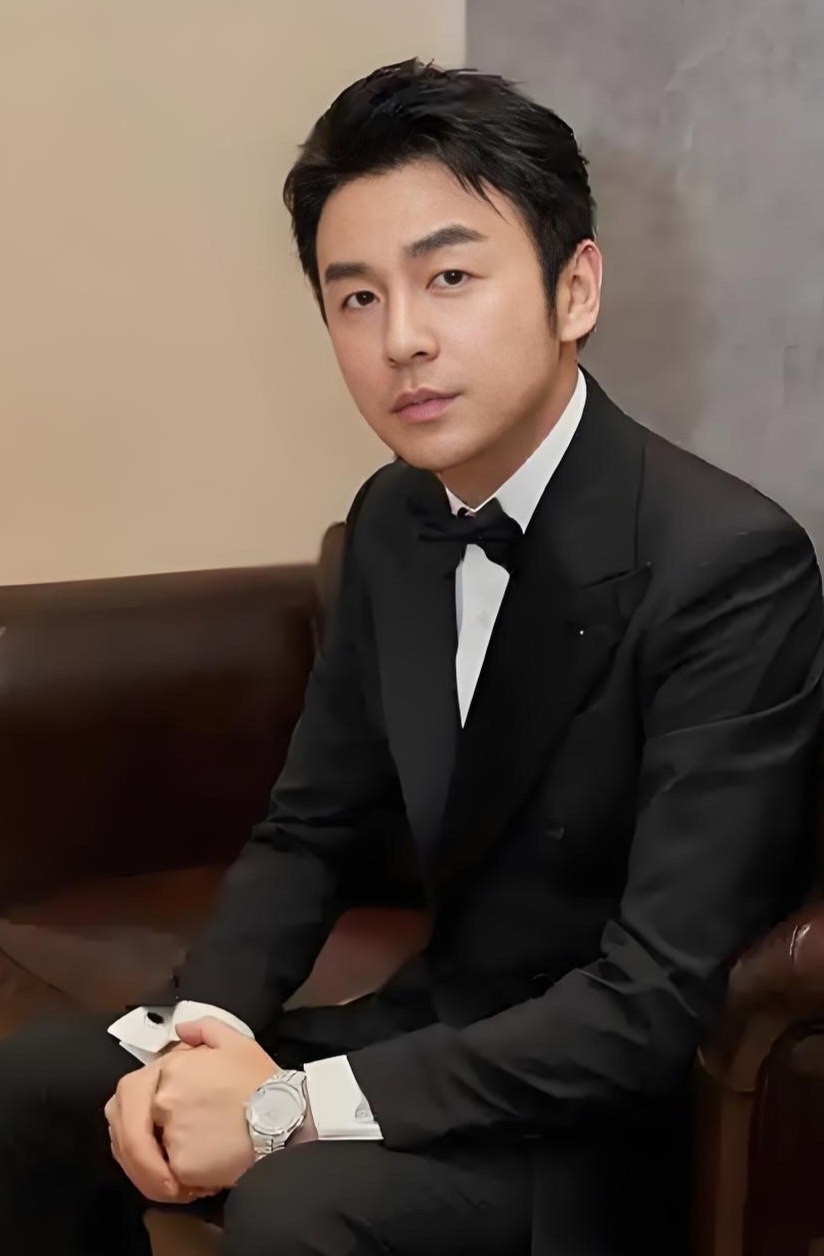 起初,雷佳音就因顾虑陈俊生的渣男设定,不愿出演这个角色