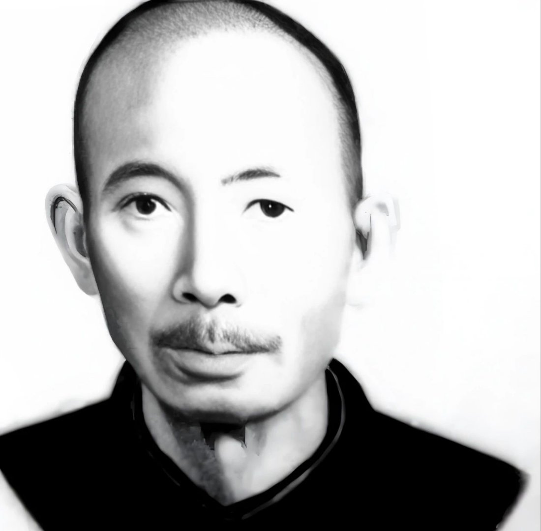 1976年,北京军事博物馆里人挺多