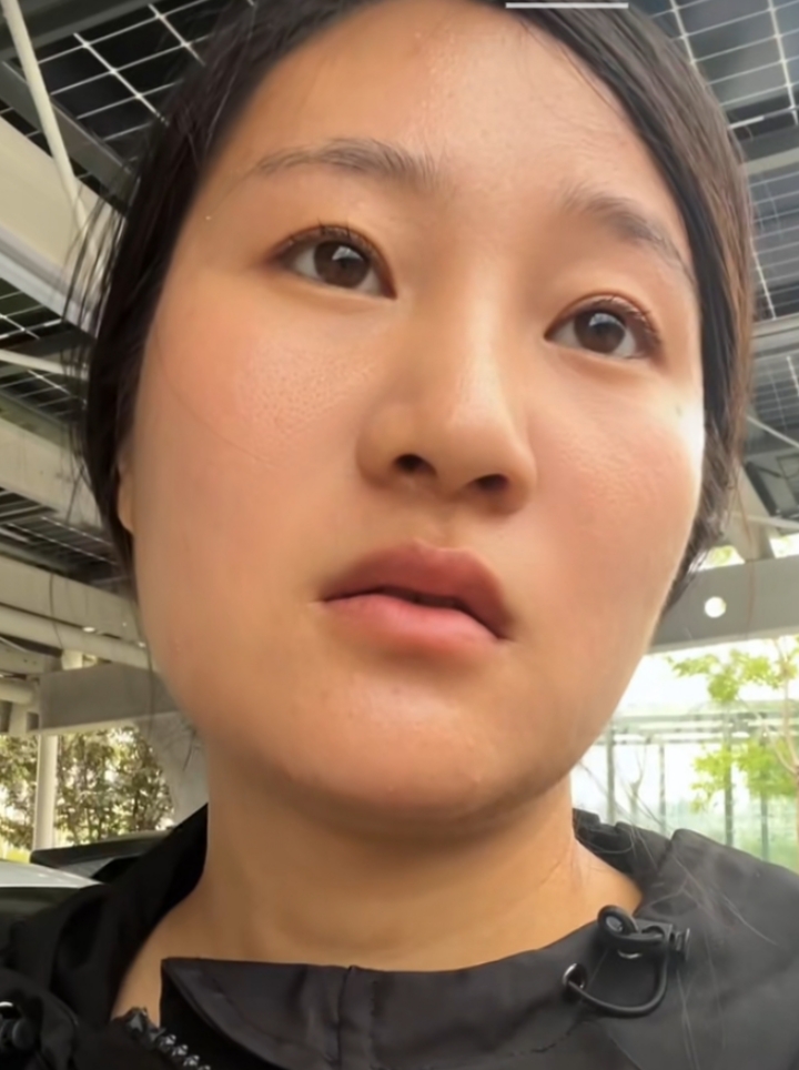 我家三儿子,三儿子小时候被亲戚抱走,时隔23年弟弟他回来了,回来看看