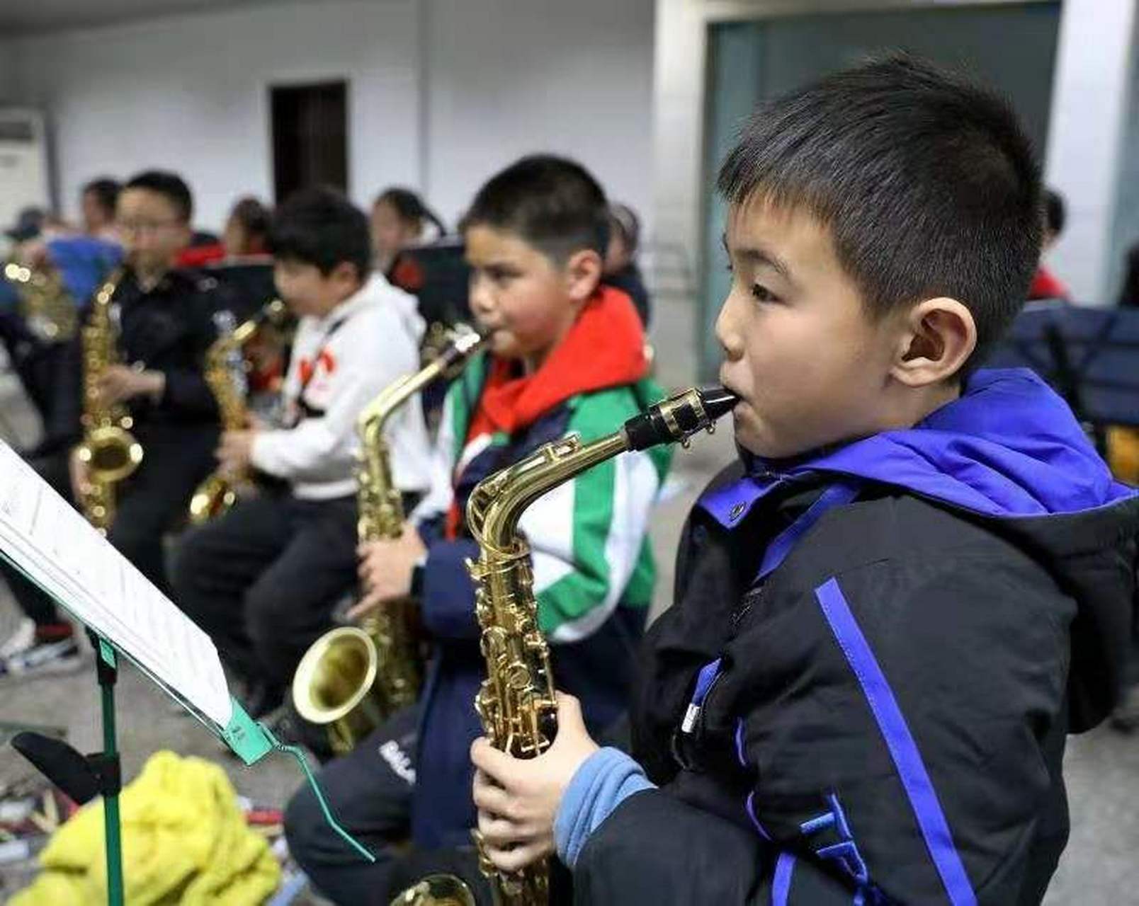 华蓥市双河小学管乐团图片