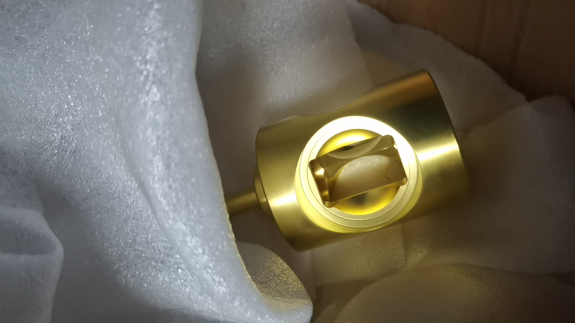 想想这些年一路走过来,人生的坎坎坷坷,是有自己才