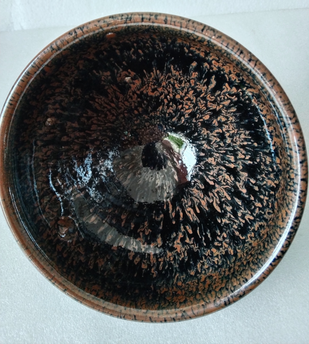 宋磁州窑黑釉油滴盏