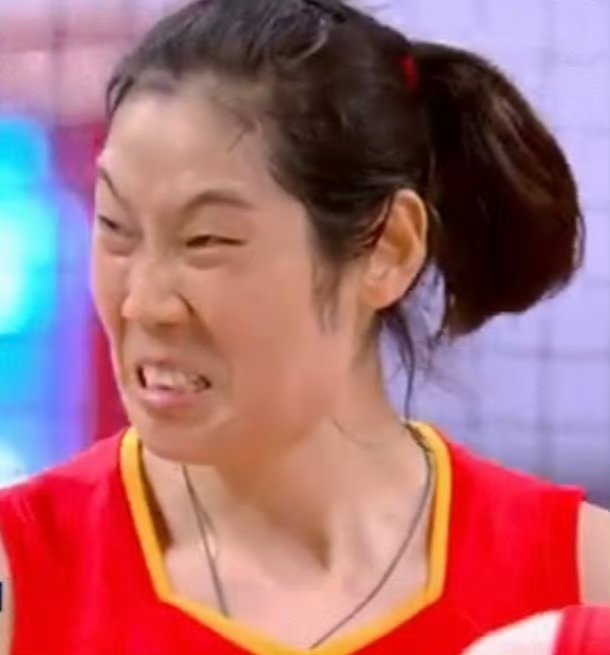 女排姑娘们止步八强,朱婷各种表情包呼之欲出,真是意难平啊!