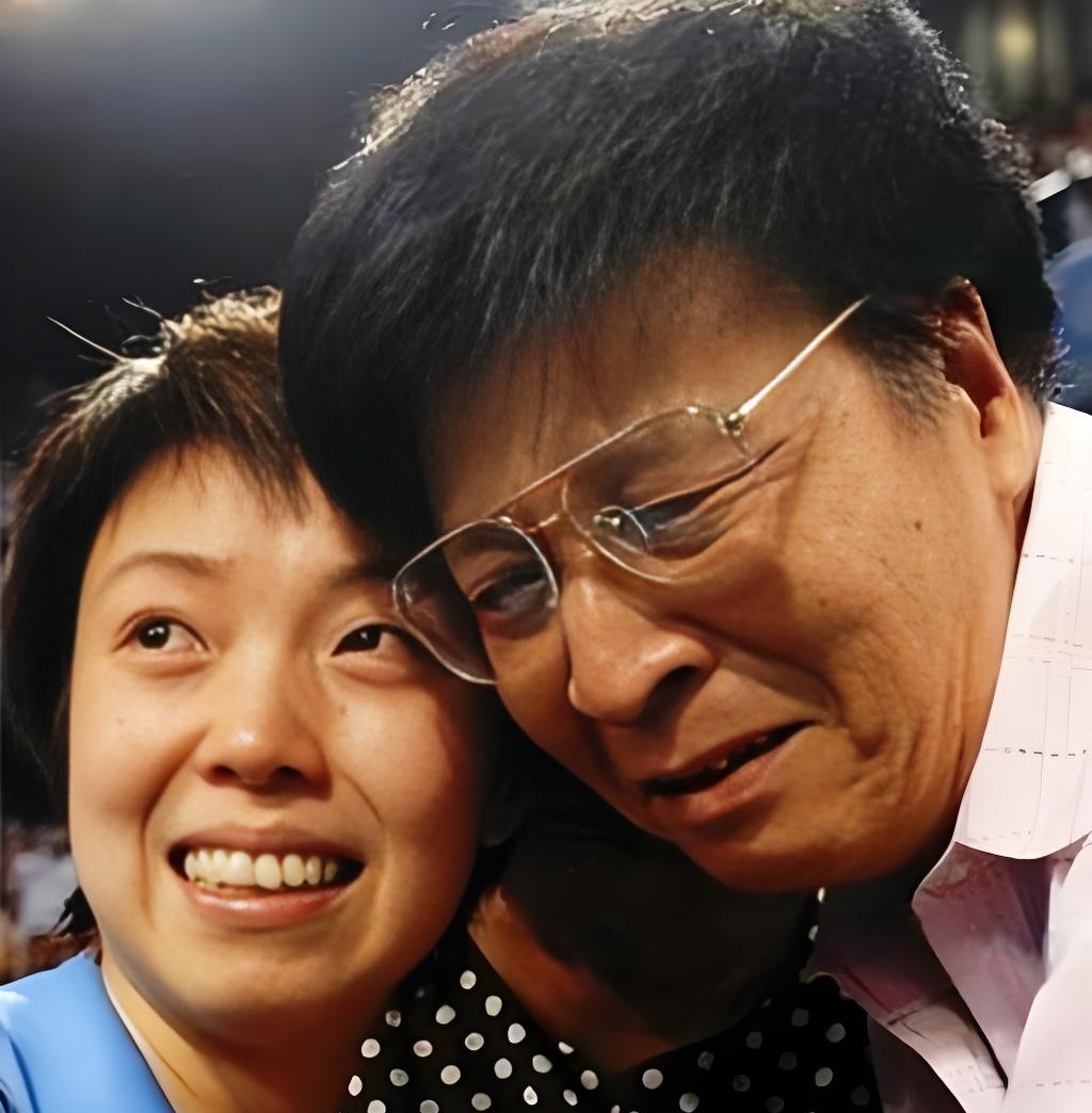 张怡宁全家福上线了!