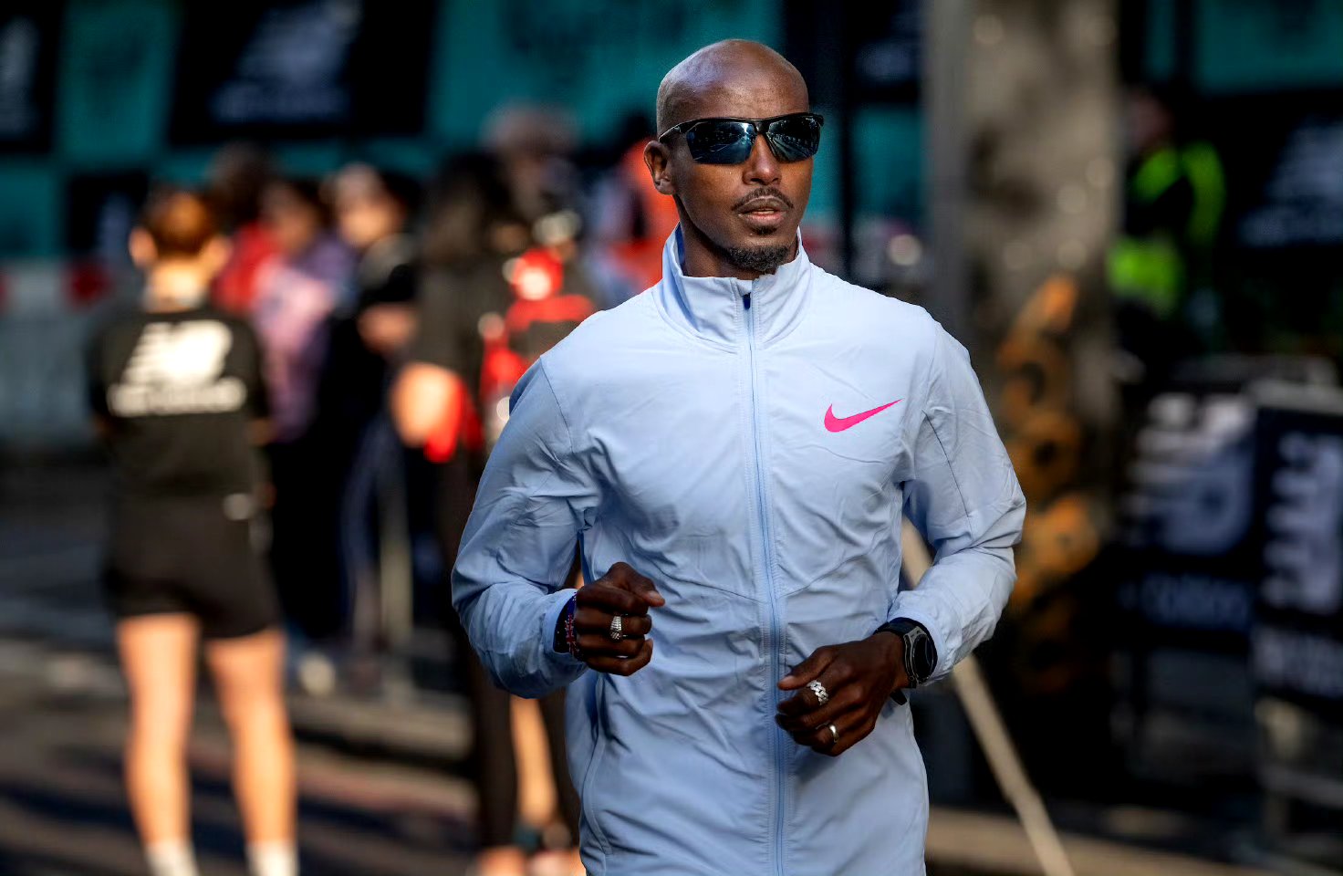 法拉赫(mo farah)在9月3日的伦敦半马(the big half)比赛中收获了第四