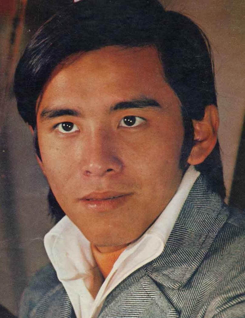 年轻时候的姜大卫颜值在线,演技又不错,演绎的人物角色让人百看不厌.