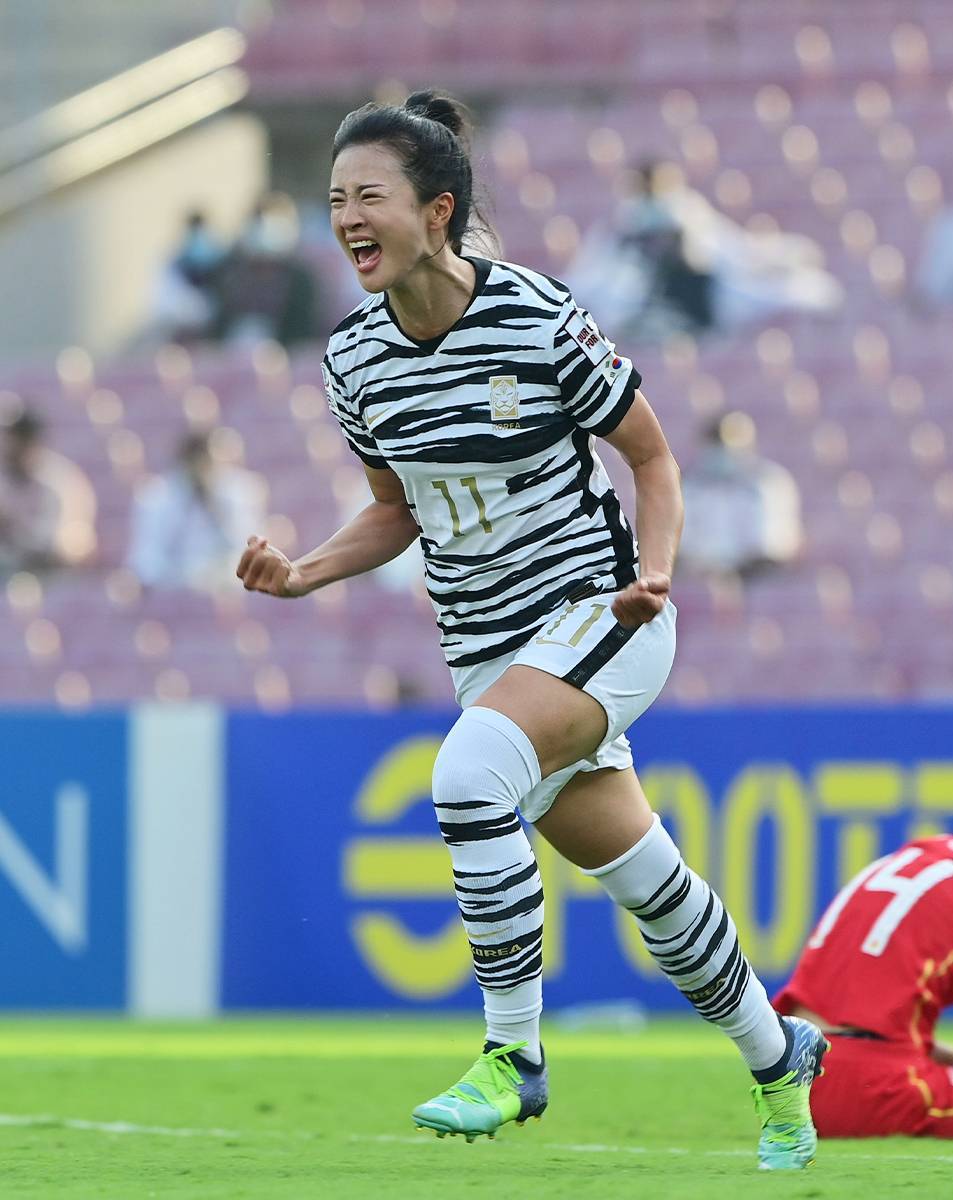 被誉为韩国女足卡戴珊,下肢力量超劲爆的崔宥莉!