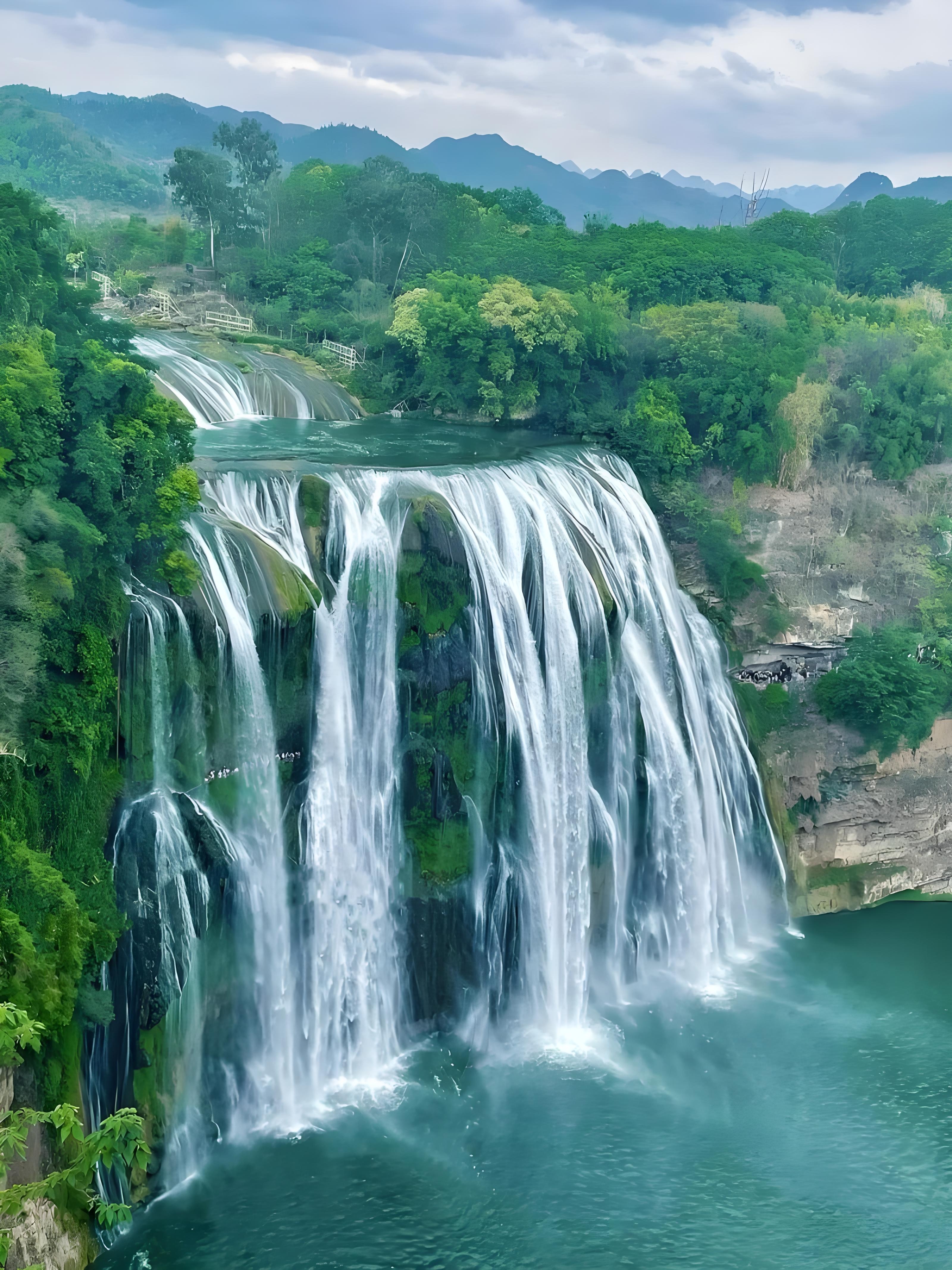 汉字水纹:解码东方认知宇宙的符号密语