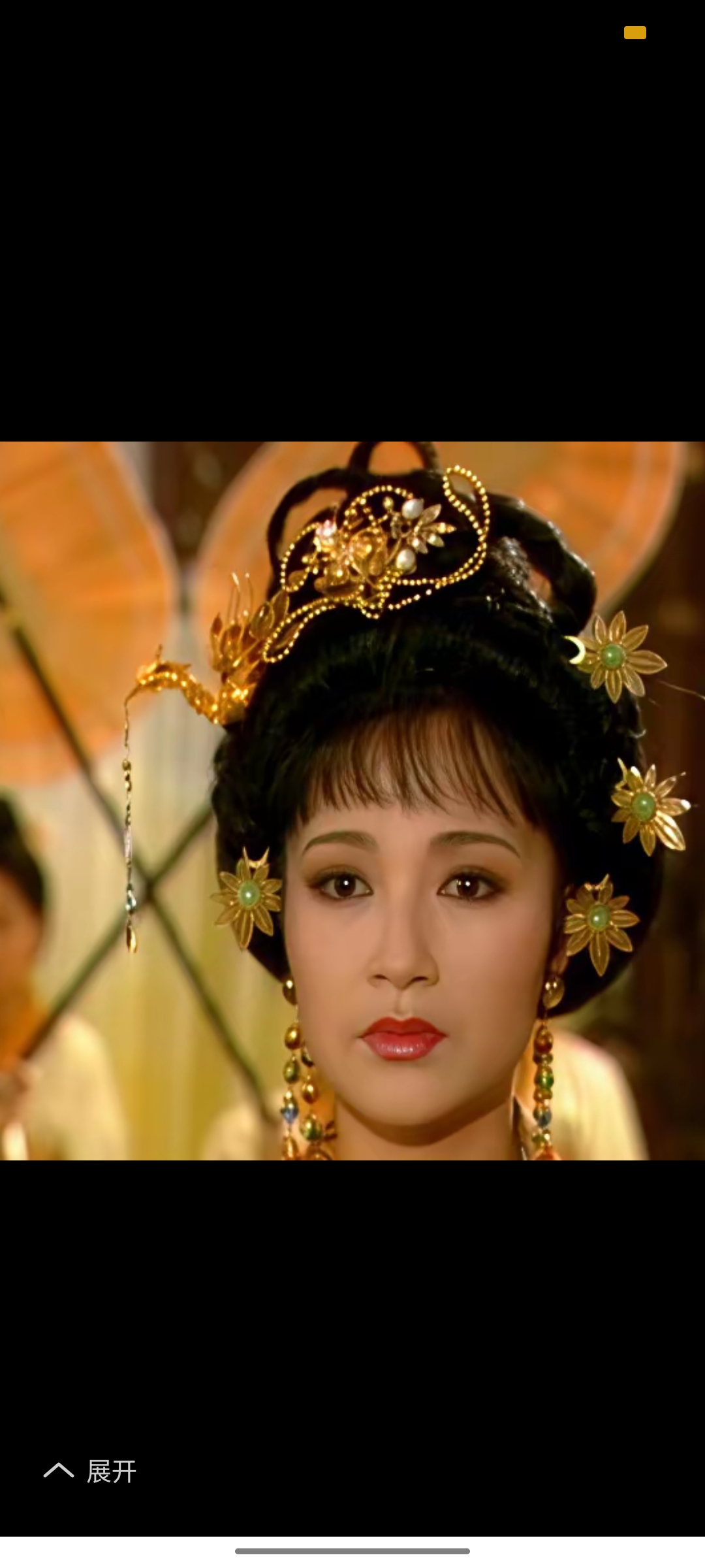 李贤接过酒杯,心里满是悲伤,可突然又大笑起来,说