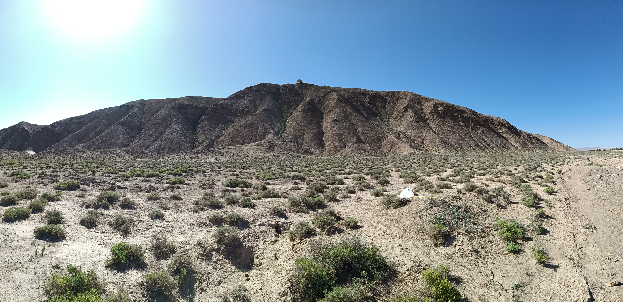 阿拉善右旗西北戈壁滩