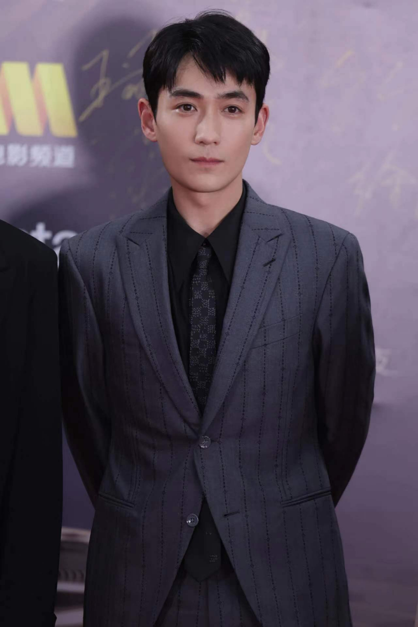 许嵩和冯禧之间的感情的确出现了危机,之前那些绯闻的存在让冯禧