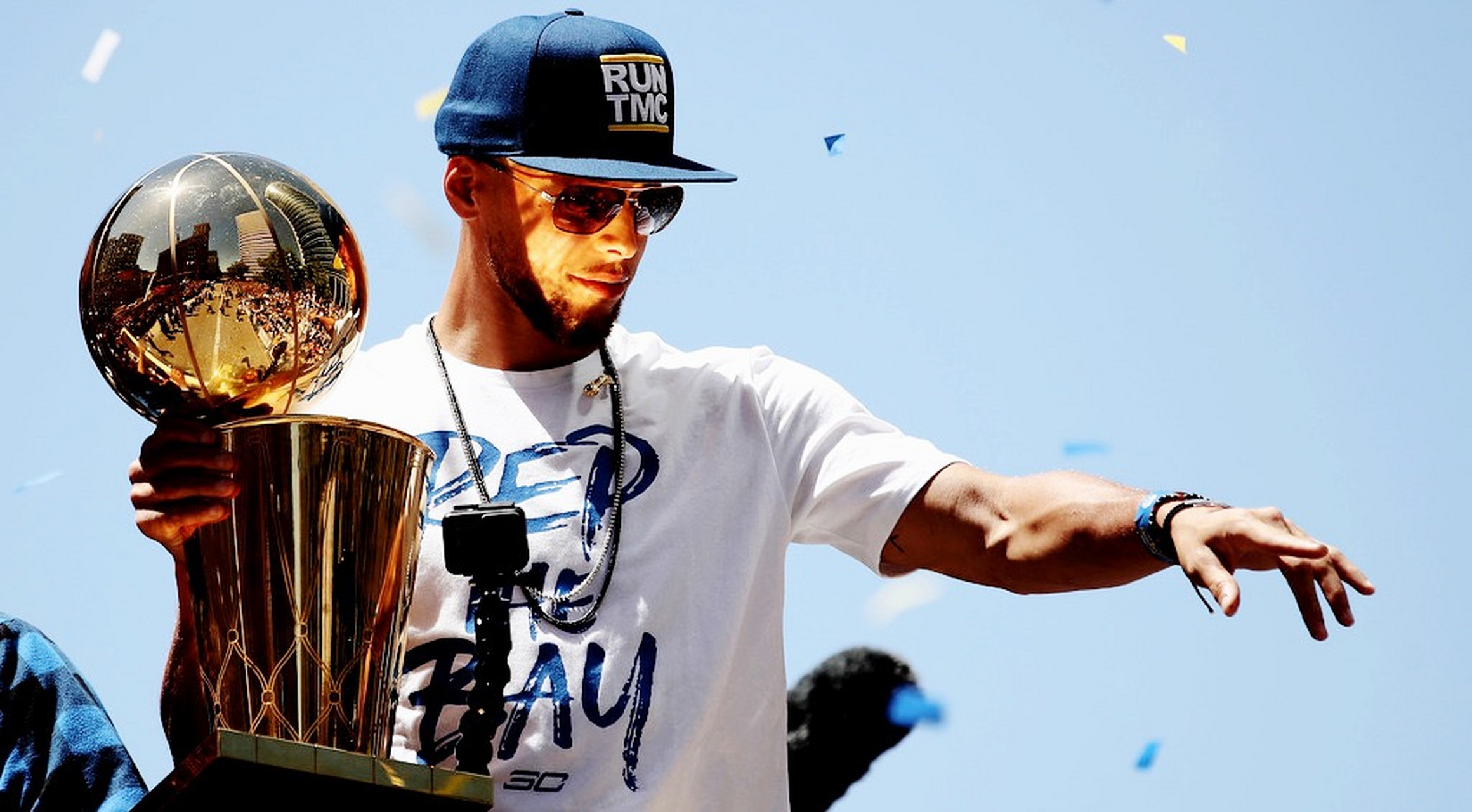 每天一张库里帅照 #篮球