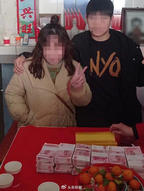 景德镇一女子要了46万彩礼,加上黄金四件套一共60多万元,但女子不愿拍