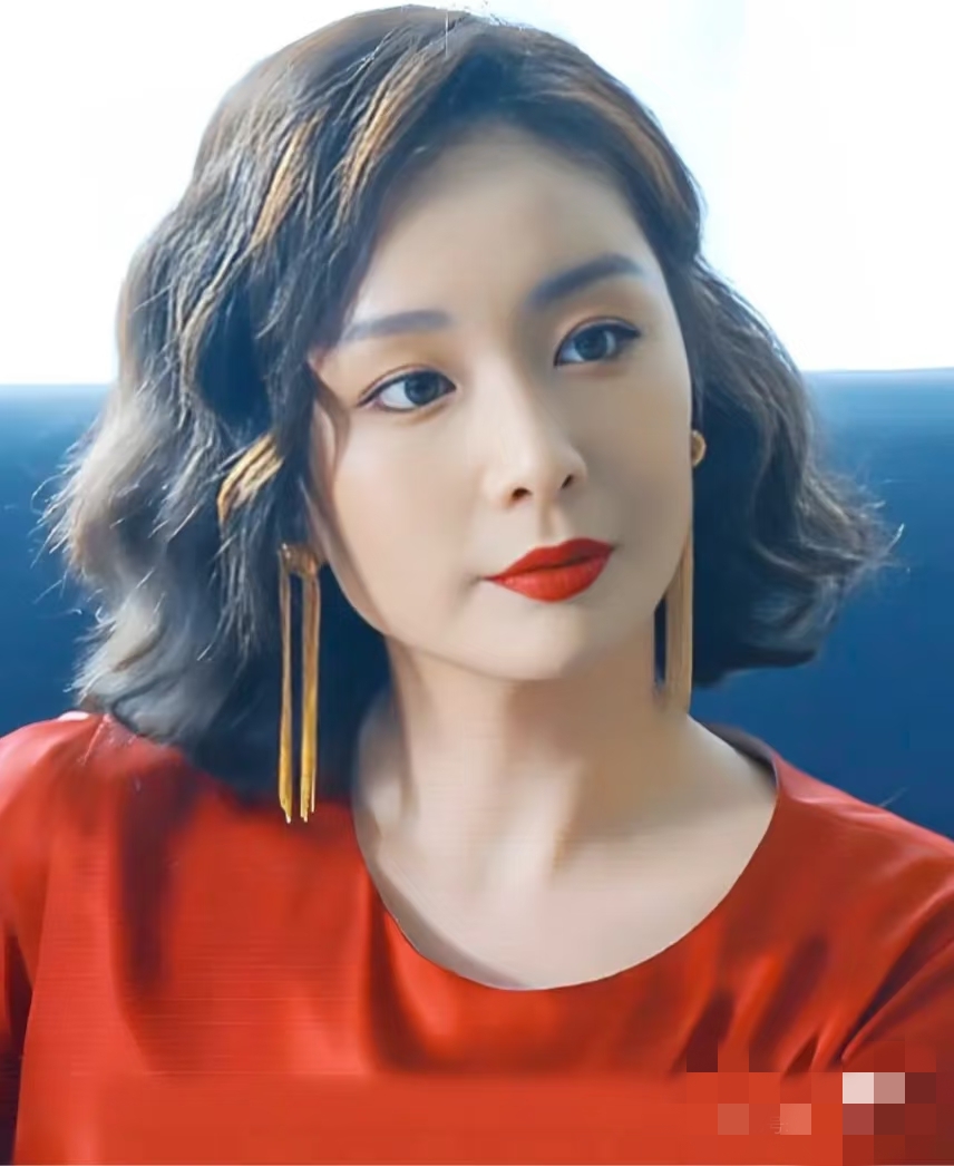 《南京照相馆》主演高叶说,我为什么37岁还没有结婚,原因有两点