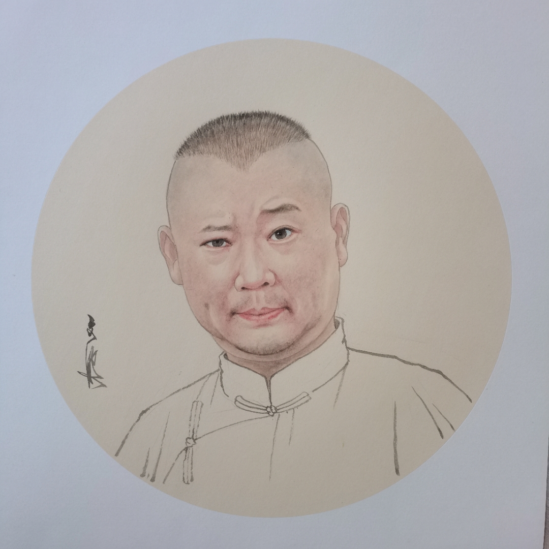 工笔画人物肖像