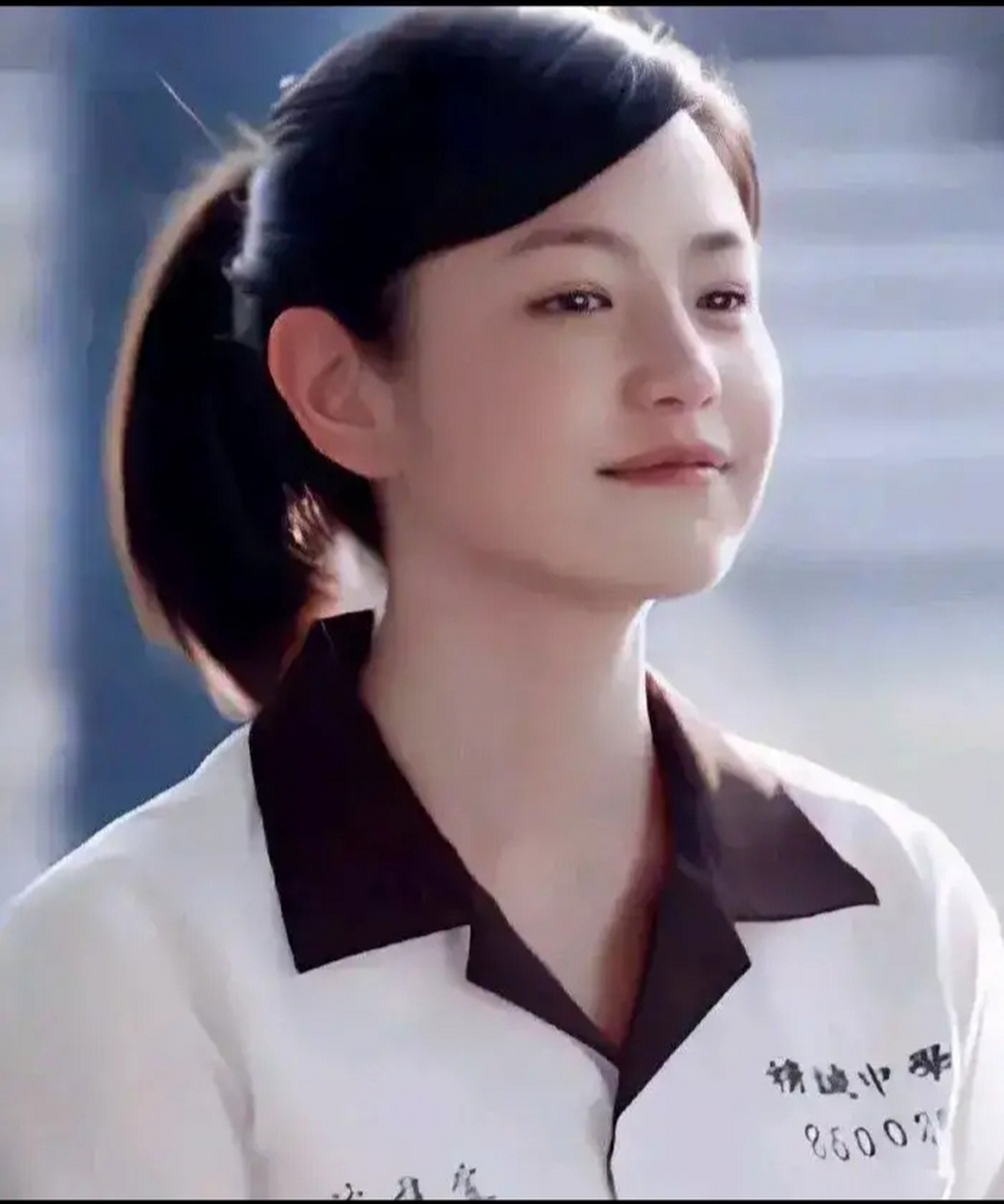 陈晓的眼光不错,陈妍希的一张初恋脸谁看了都会动心.