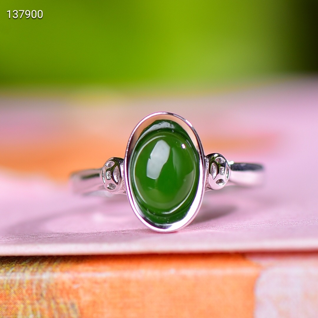 【名称】925古法银镶嵌和田玉碧玉蛋面元宝素银戒指 【规格】6×8